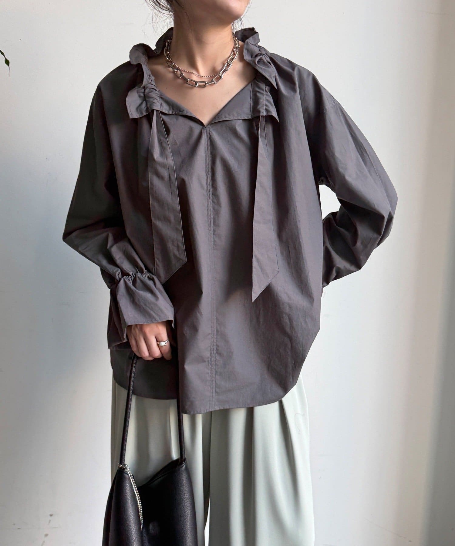 DOUDOU(ドゥドゥ) 【WEB限定】フリルカラーブラウス