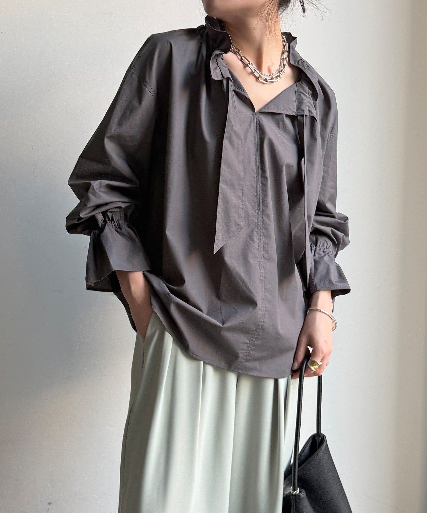 DOUDOU(ドゥドゥ) 【WEB限定】フリルカラーブラウス