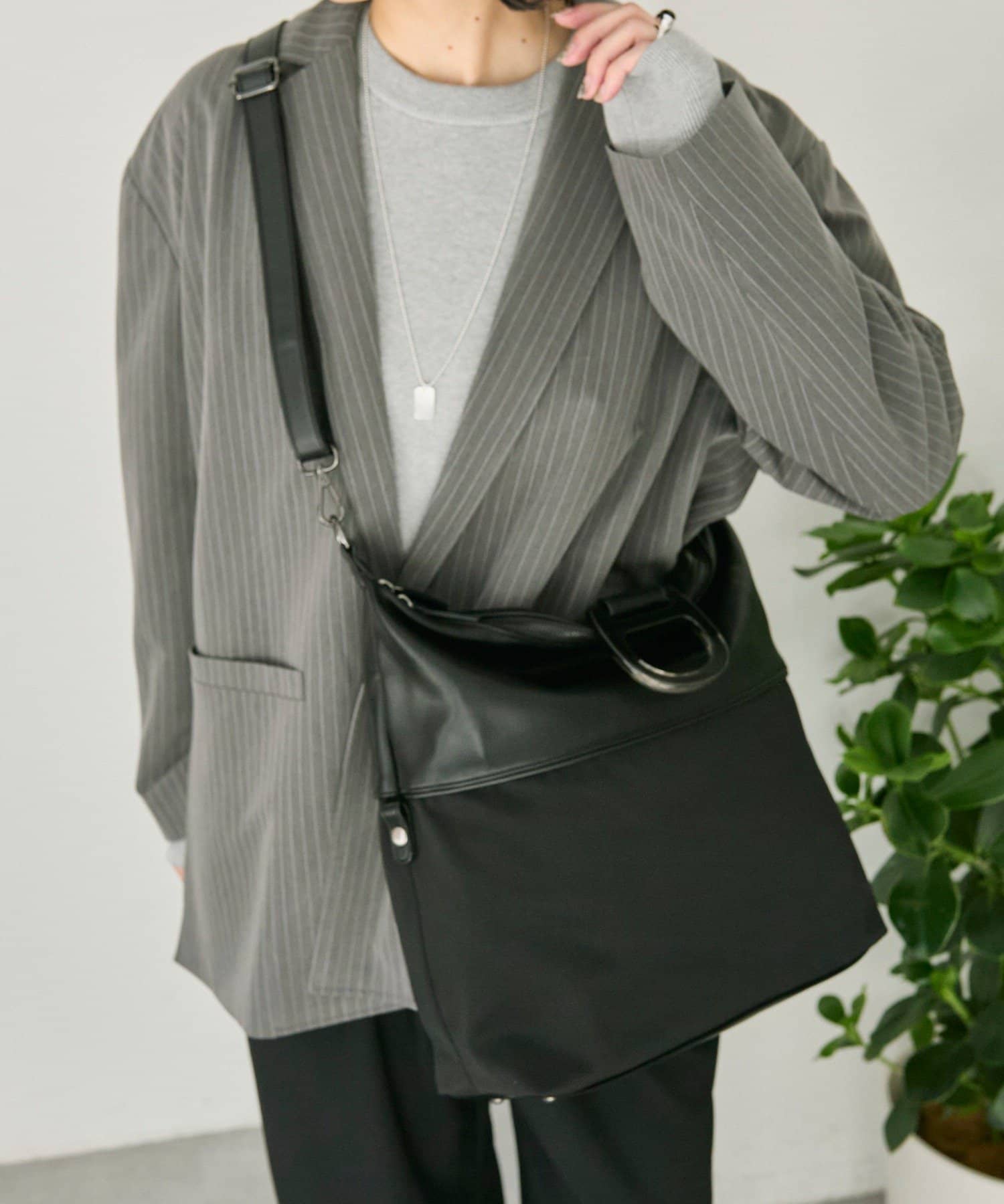 ear PAPILLONNER(イア パピヨネ) ホースシュー3WAYリュック《撥水》