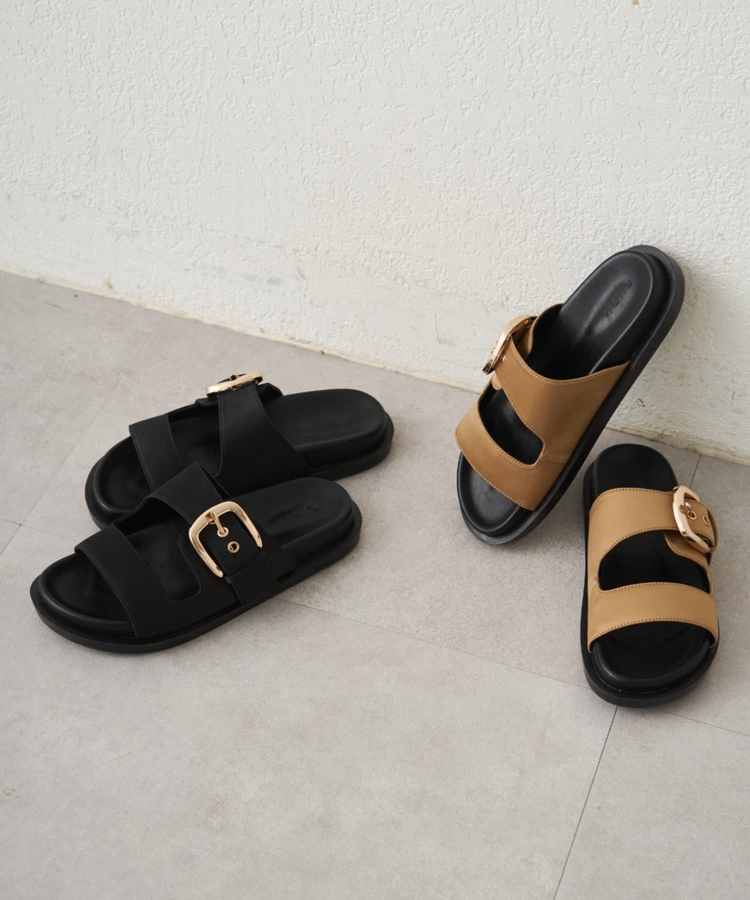 LOUNGEDRESS(ラウンジドレス) 【GALENA/ガレナ】メタルバックルサンダル