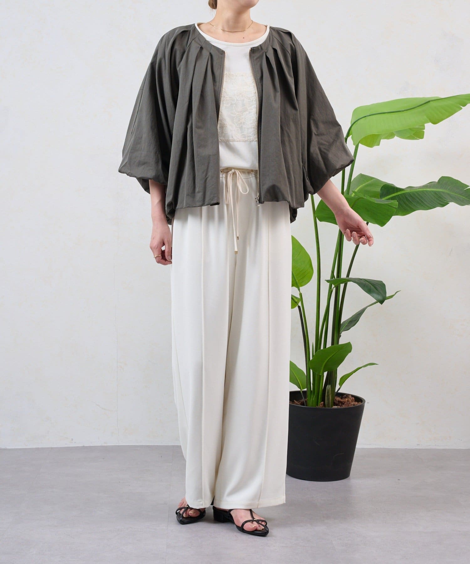 Jena　espace merveilleux(ジェナ　エスパスメルヴェイユ) タックバルーンジャケット