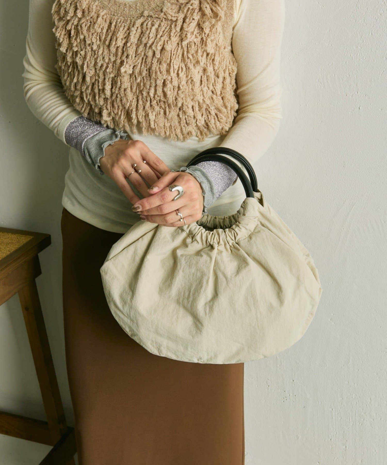 ear PAPILLONNER(イア パピヨネ) 《撥水/便利な2WAY》ハーフサークルバッグ