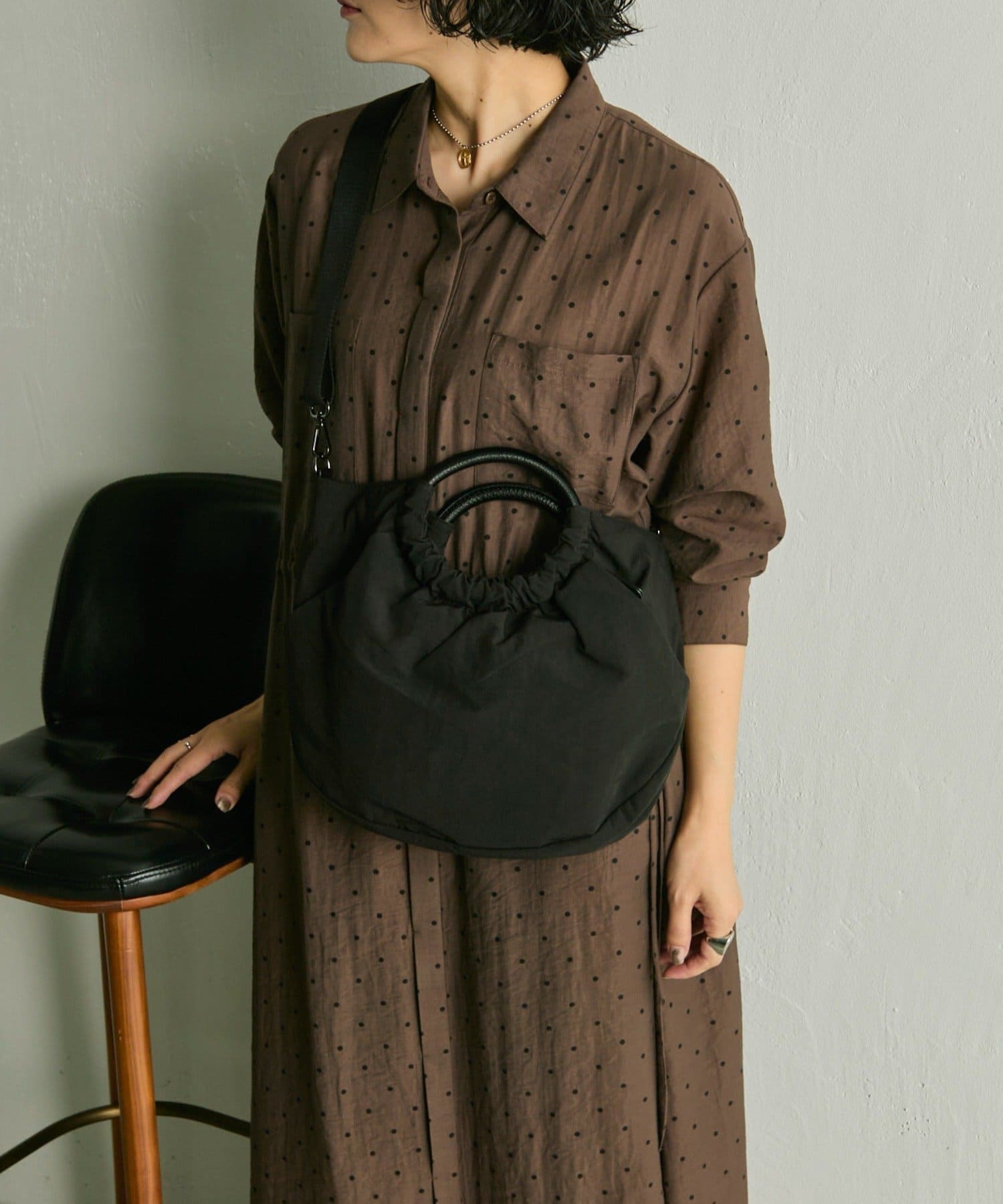 ear PAPILLONNER(イア パピヨネ) 《撥水/便利な2WAY》ハーフサークルバッグ