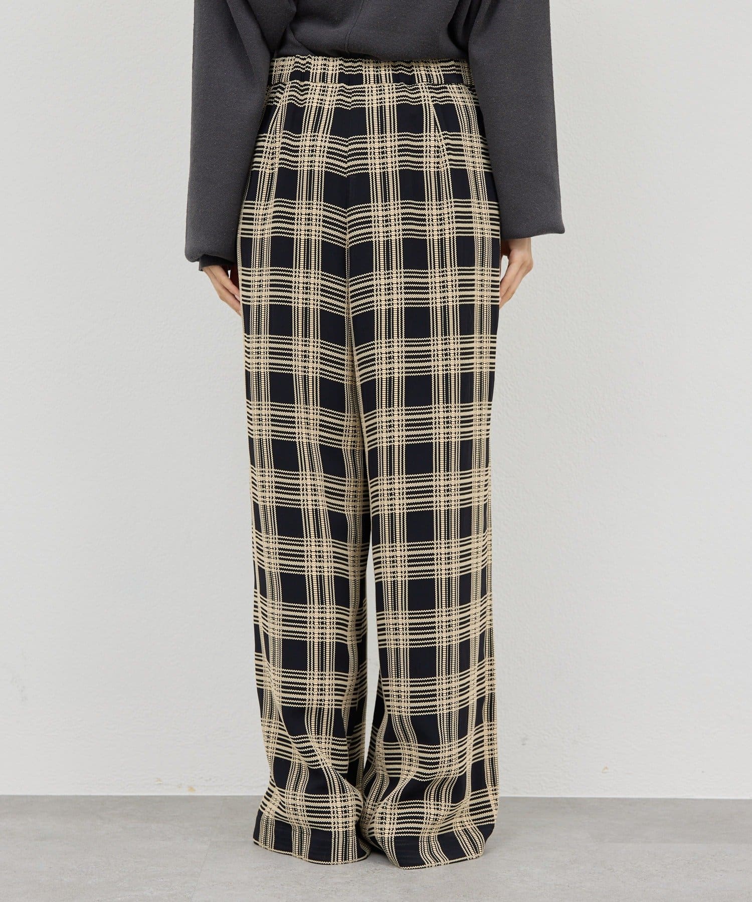 GALLARDAGALANTE(ガリャルダガランテ) ステッチチェックパンツ