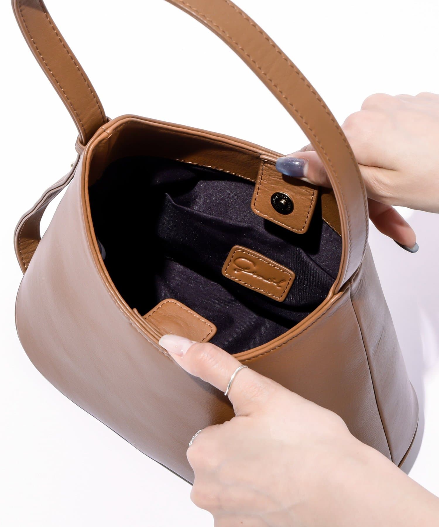 gemeil(ジェムイル) フレアワンショルダーバッグ(PT-358)