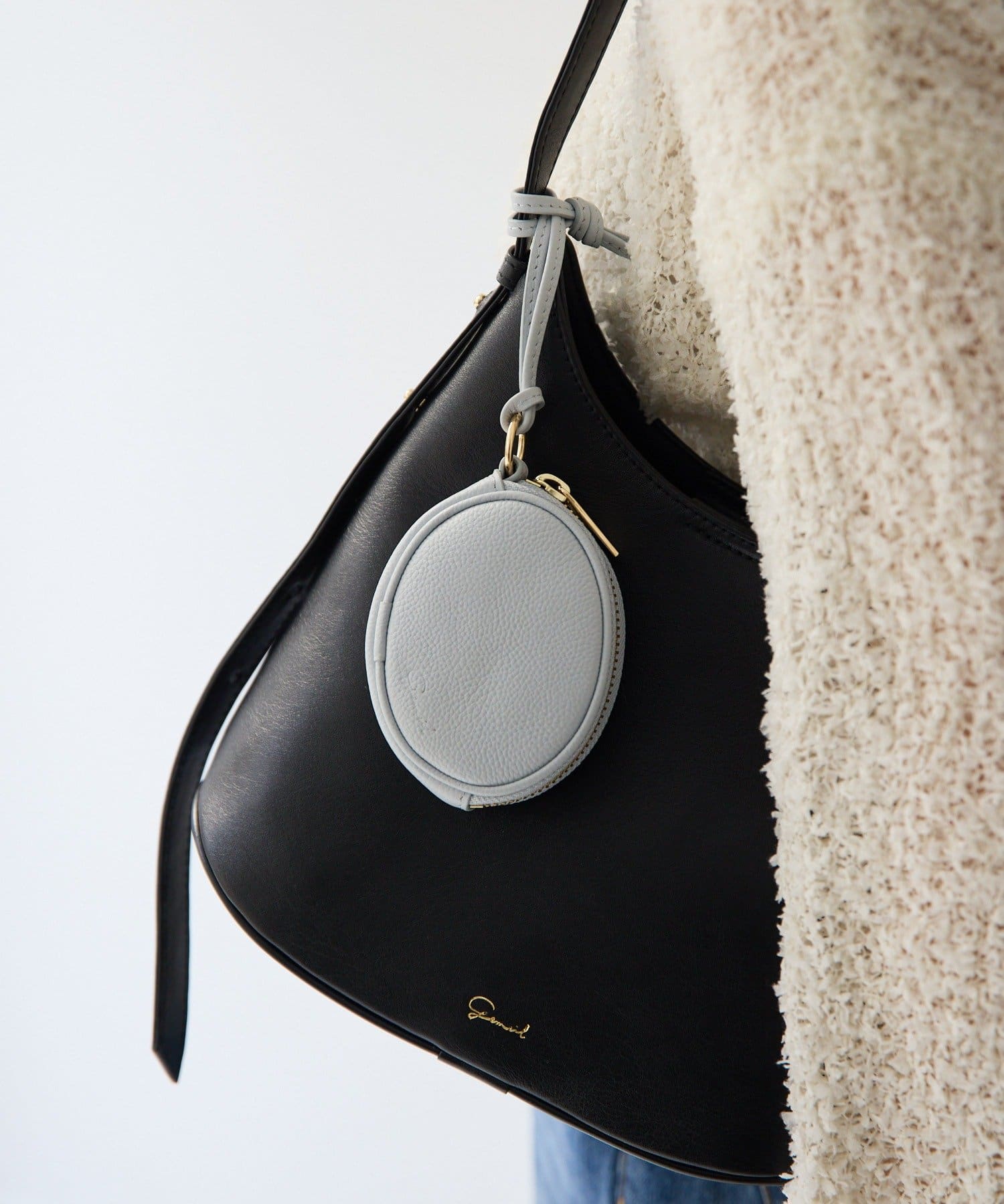 gemeil(ジェムイル) オーバルポーチチャーム(PT-360)