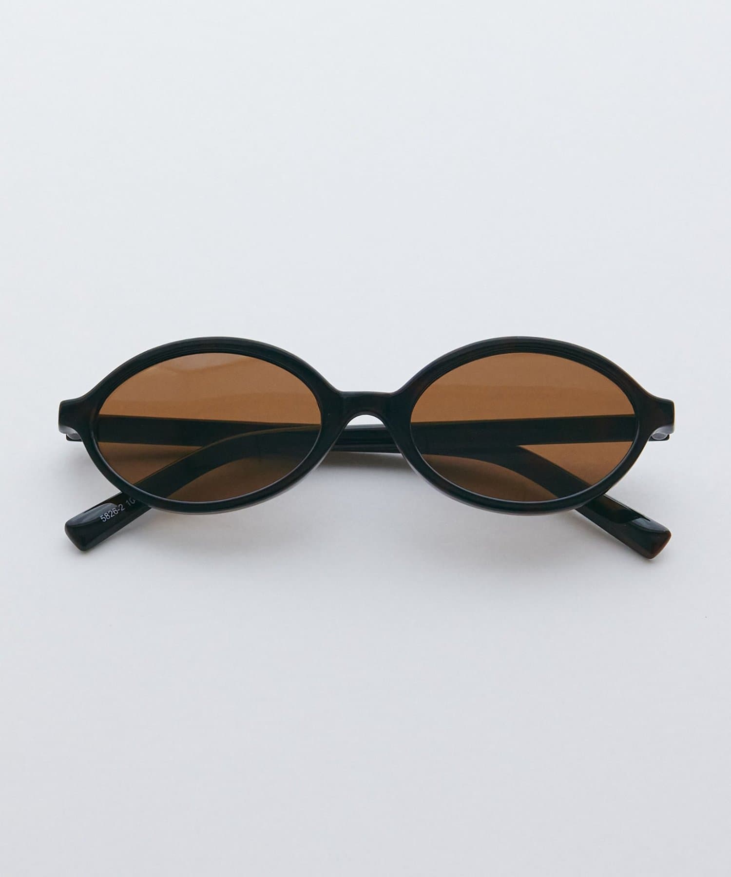 DISCOAT(ディスコート) オーバルフレームサングラス