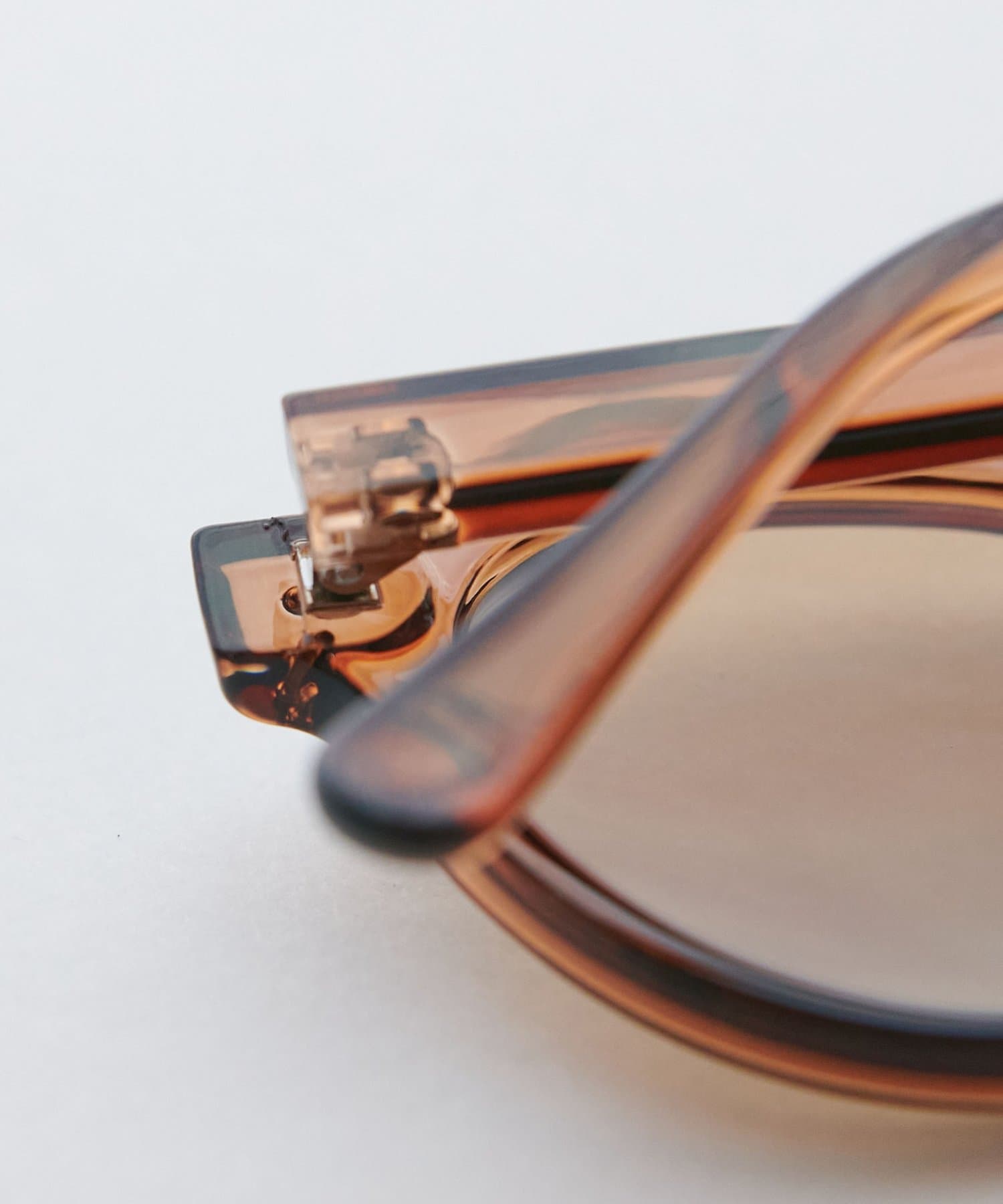 DISCOAT(ディスコート) ウェリントンフレームサングラス