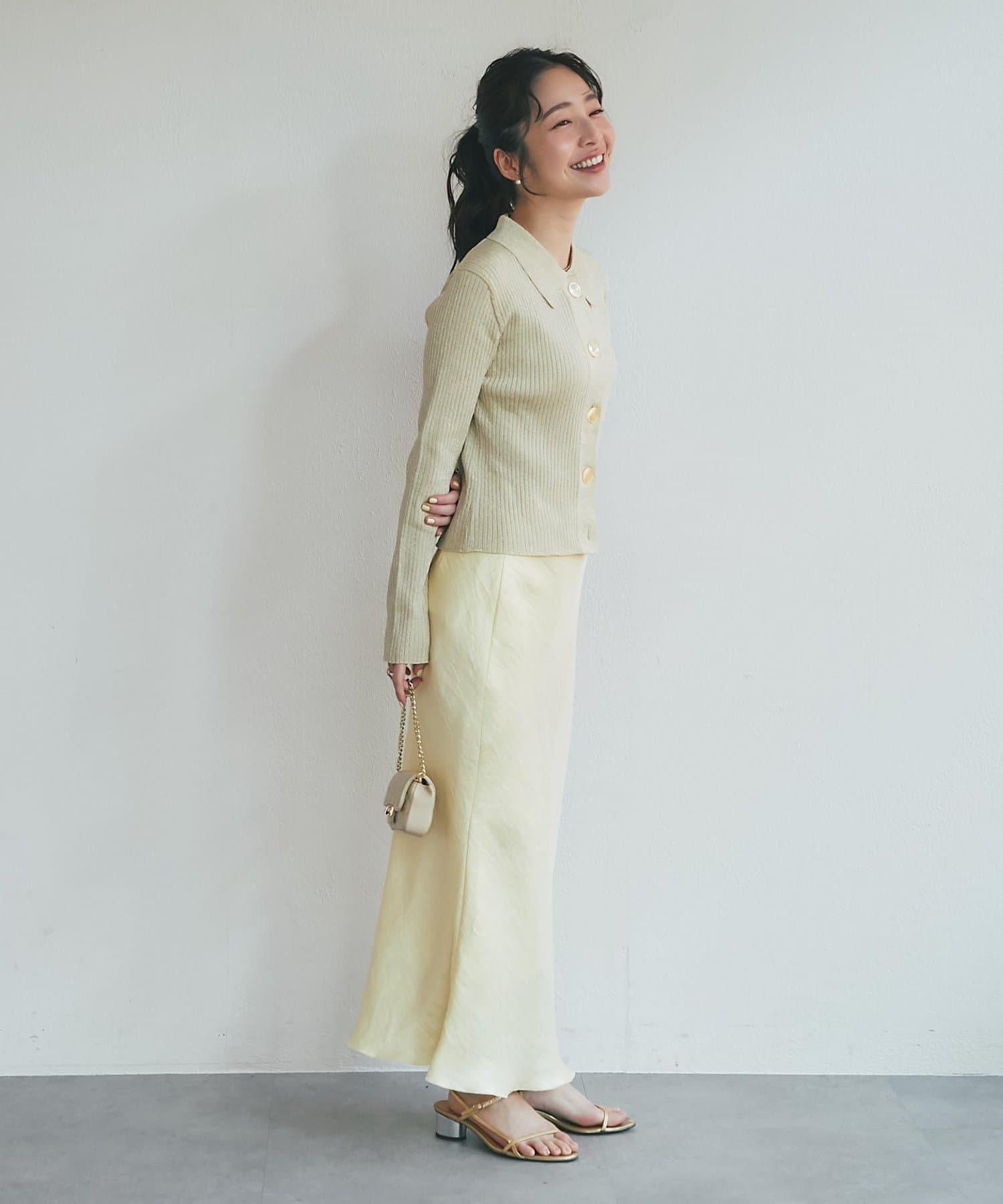 La boutique BonBon(ラブティックボンボン) 【名品・新色登場！】ラメリブポロ衿カーディガン