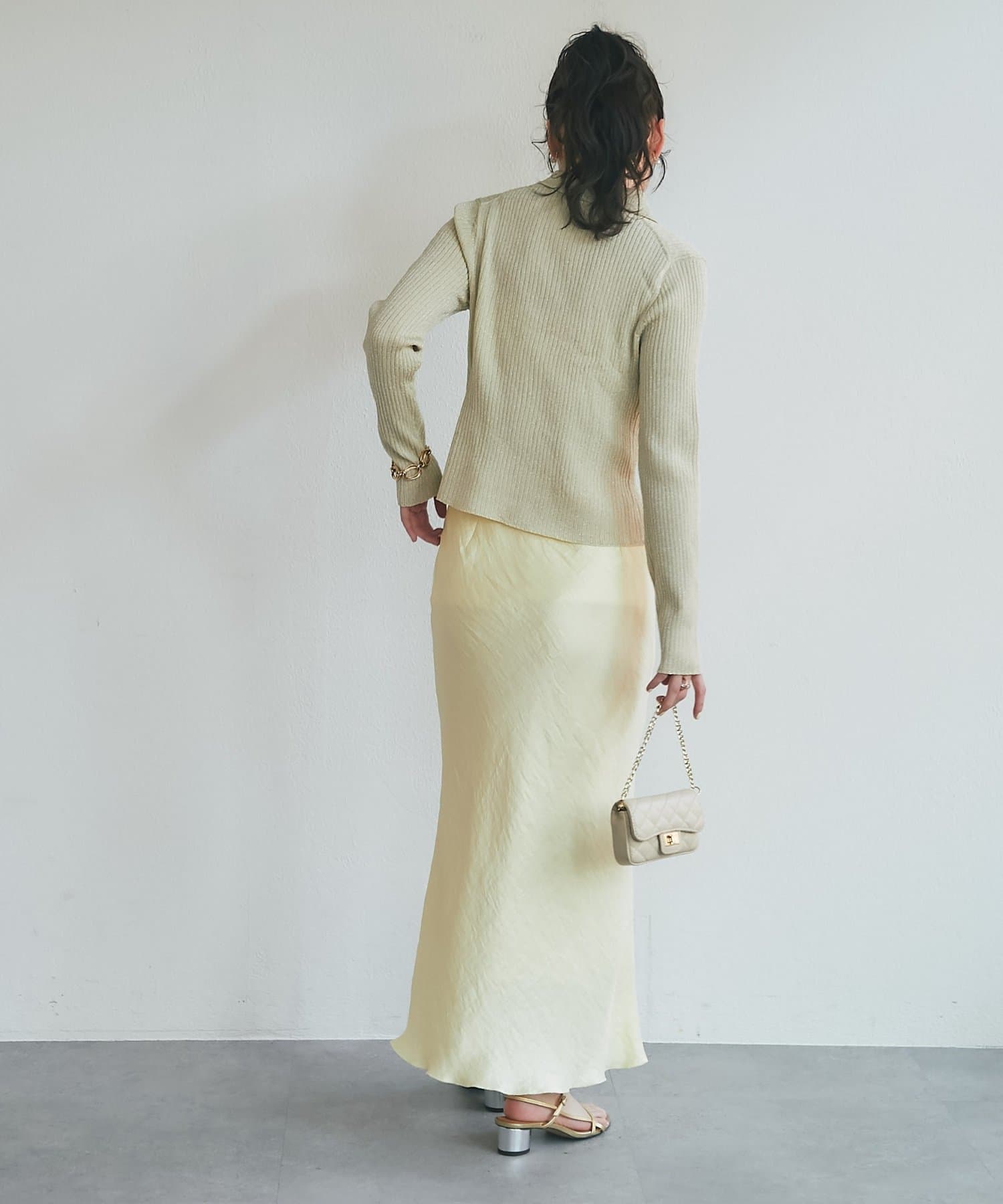 La boutique BonBon(ラブティックボンボン) 【名品・新色登場！】ラメリブポロ衿カーディガン