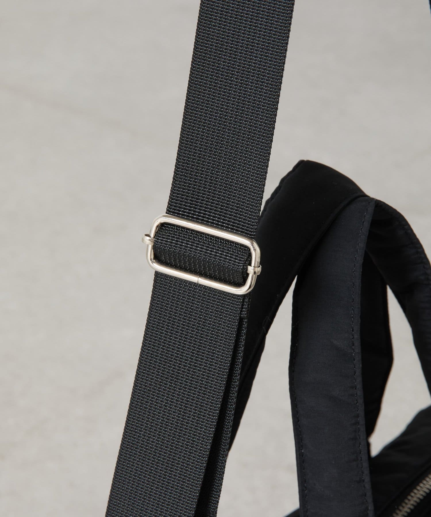 COLONY 2139(コロニー トゥーワンスリーナイン) マルチポケットボストンバッグ