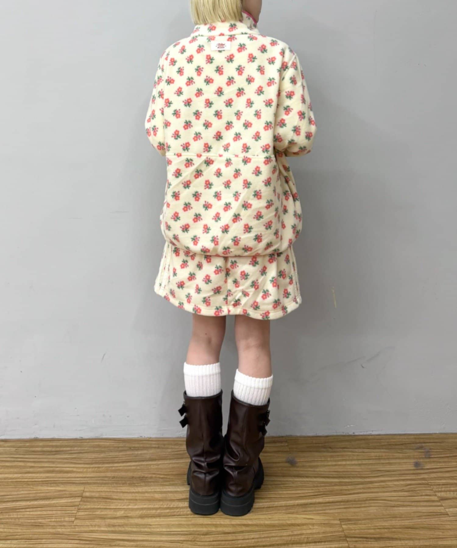 w closet(ダブルクローゼット) 花柄フリースミニスカート