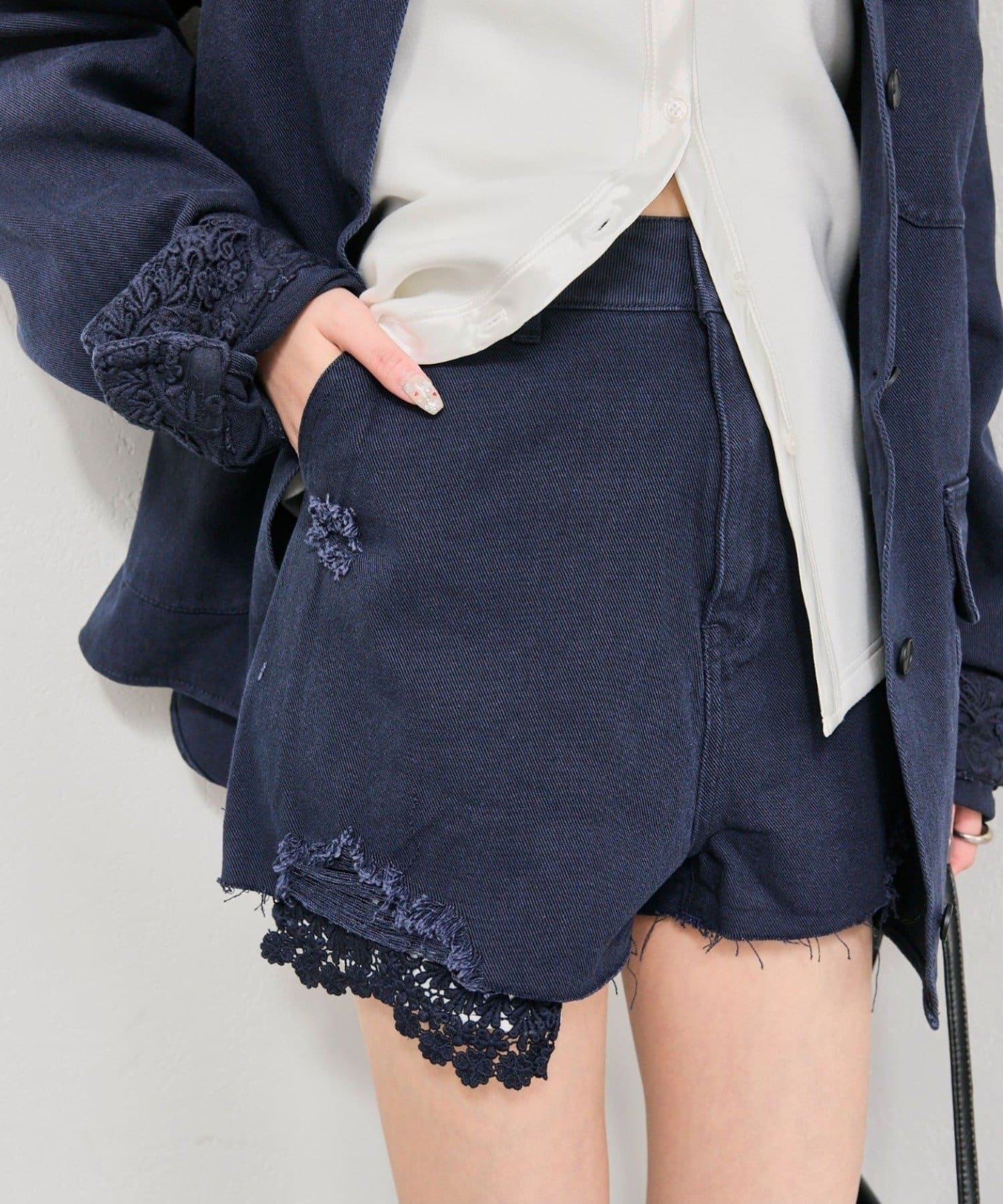 mystic(ミスティック) レースポケットショートパンツ