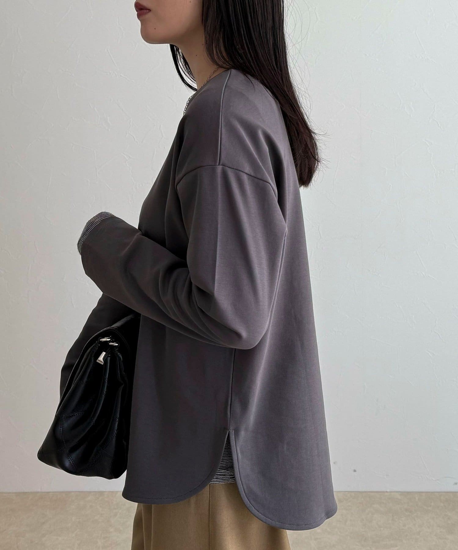 FREDY & GLOSTER(フレディ アンド グロスター) スムースラウンドヘムロンTシャツ