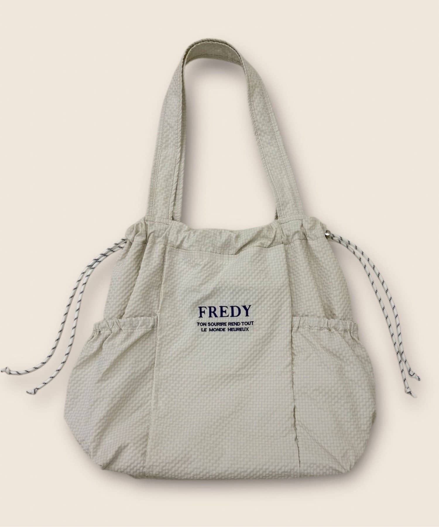 FREDY & GLOSTER(フレディ アンド グロスター) 撥水サッカーサイドポケットトートバッグ