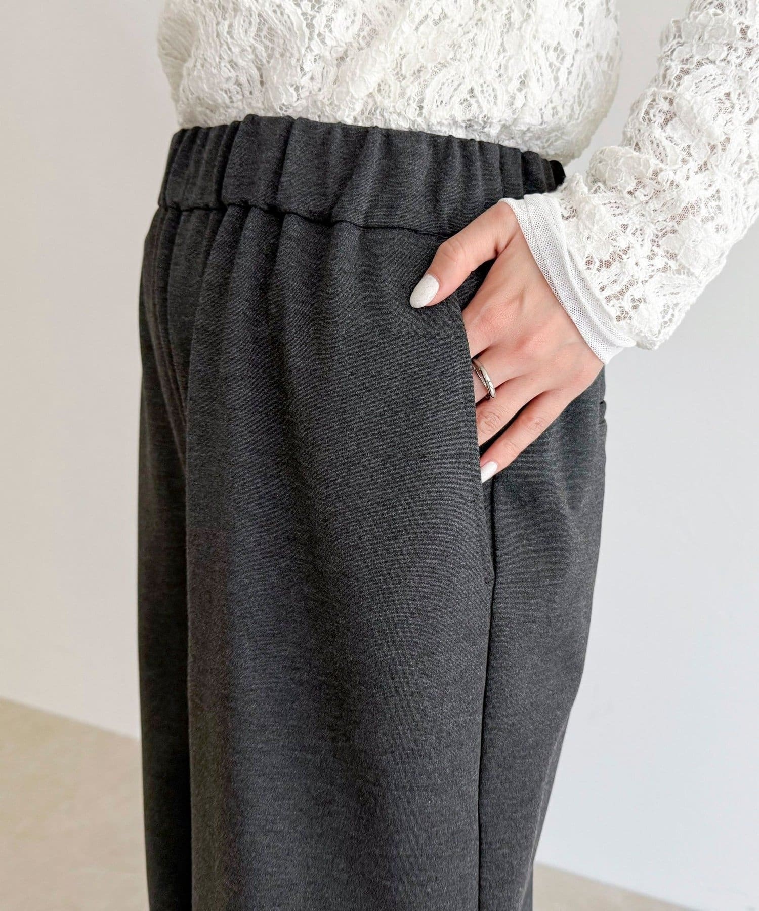 FREDY & GLOSTER(フレディ アンド グロスター) 【セットアップ対応】ポンチイージーカーブパンツ