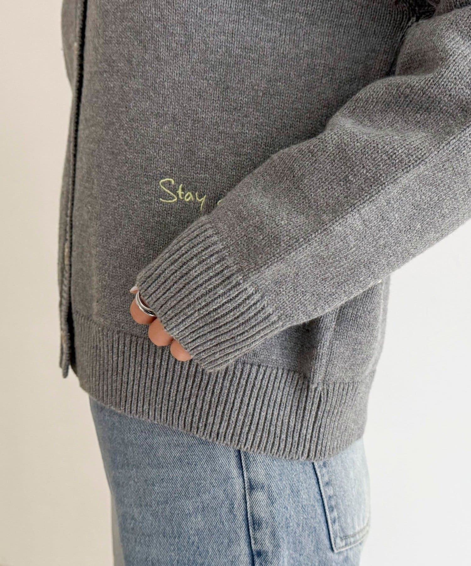 FREDY & GLOSTER(フレディ アンド グロスター) メッセージニットカーディガン