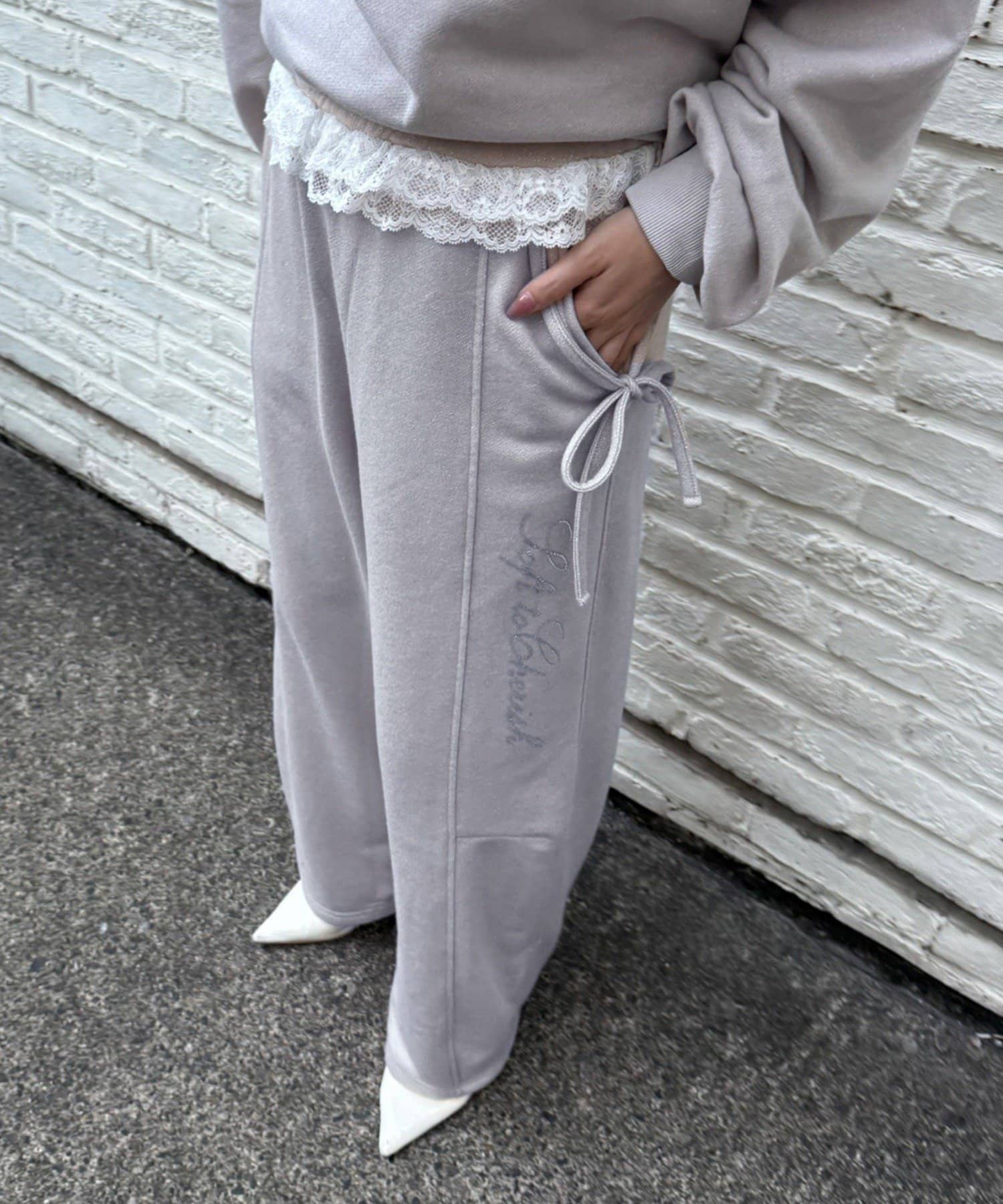 Remind me and forever(リマインドミーアンドフォーエバー) 【2026SS】ラメ裏毛スウェットパンツ