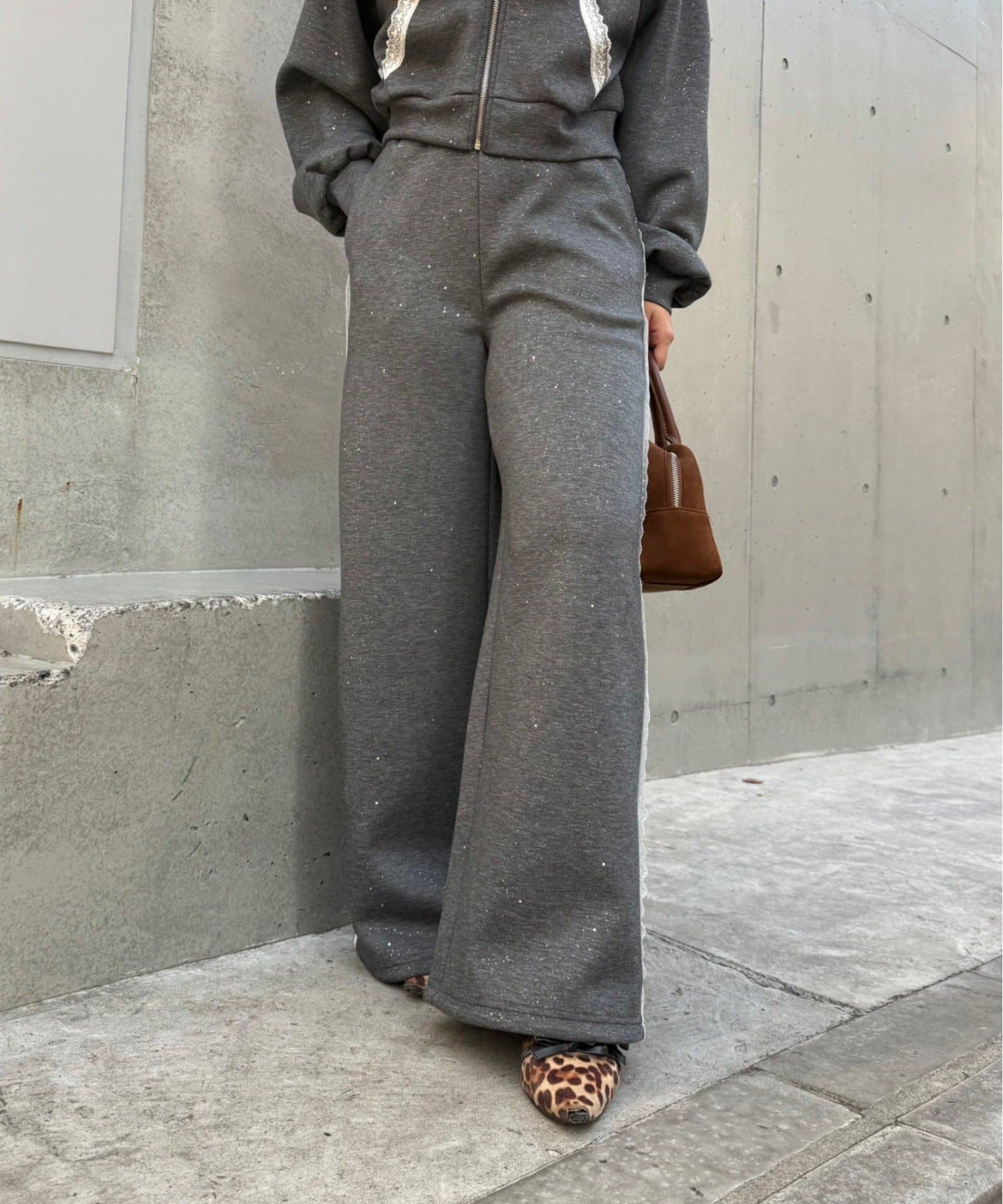 Remind me and forever(リマインドミーアンドフォーエバー) 【2026SS】サイドレーススウェットパンツ