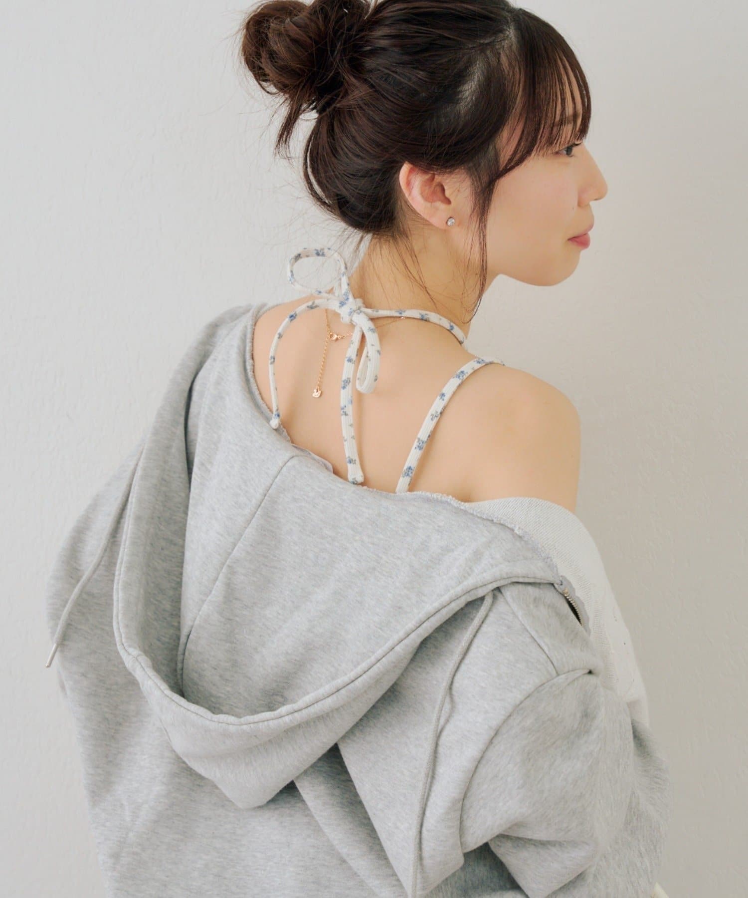 NICE CLAUP / OLIVE des OLIVE OUTLET(ナイスクラップ  / オリーブ デ オリーブ アウトレット) 【continuer】カップ付きマルチWAYキャミ