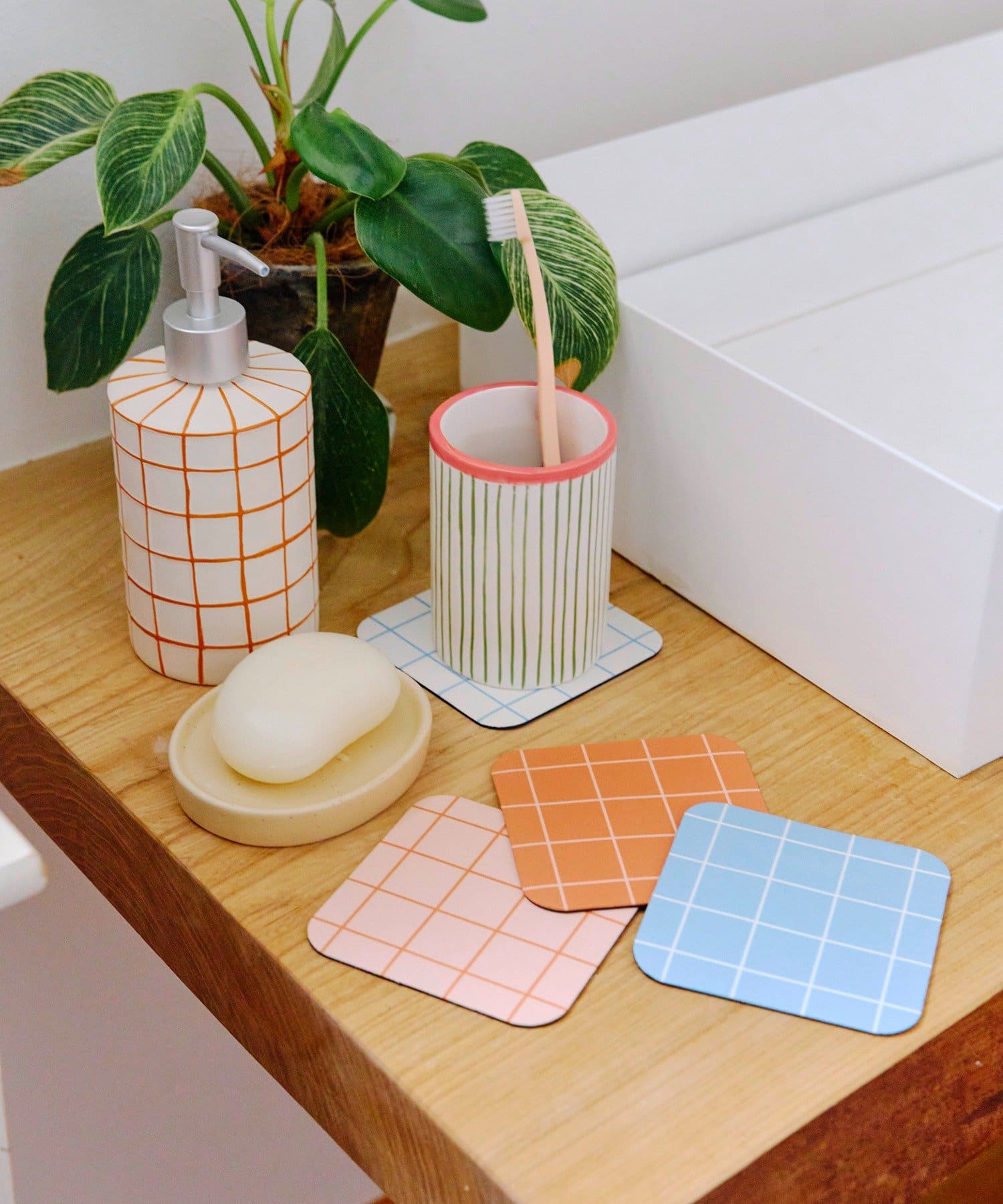 salut!(サリュ) 珪藻土ソフトコースター4枚セット／Colorful Sink Days