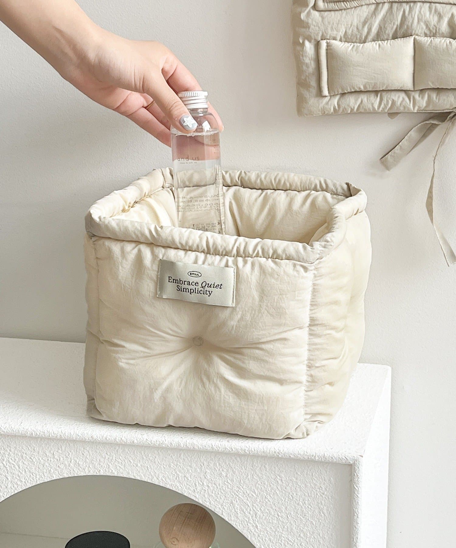 3COINS(スリーコインズ) モコモコ小物入れ