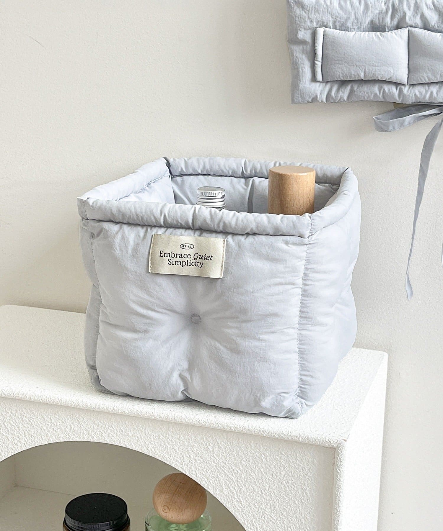 3COINS(スリーコインズ) モコモコ小物入れ