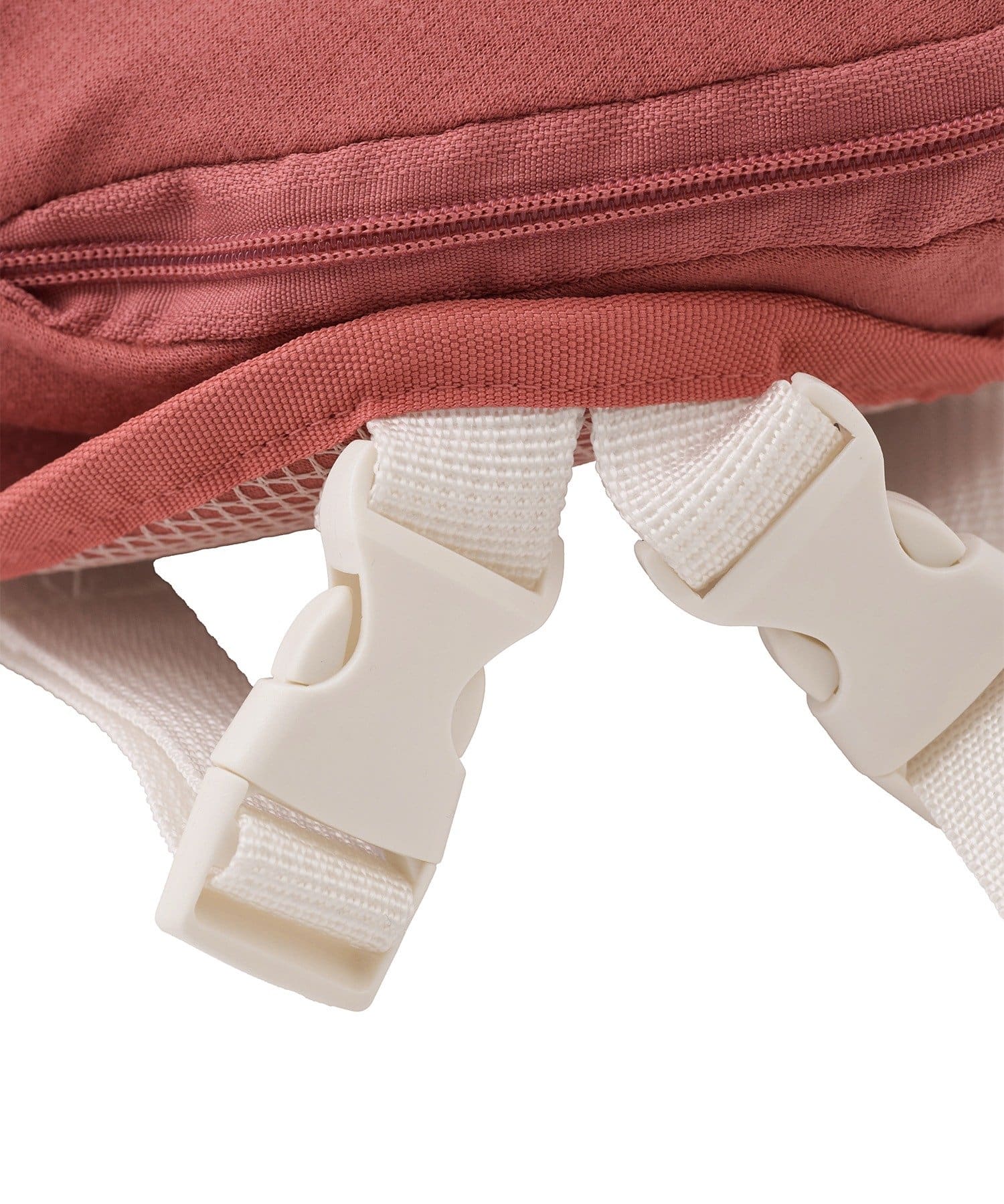 3COINS(スリーコインズ) ハートリュック