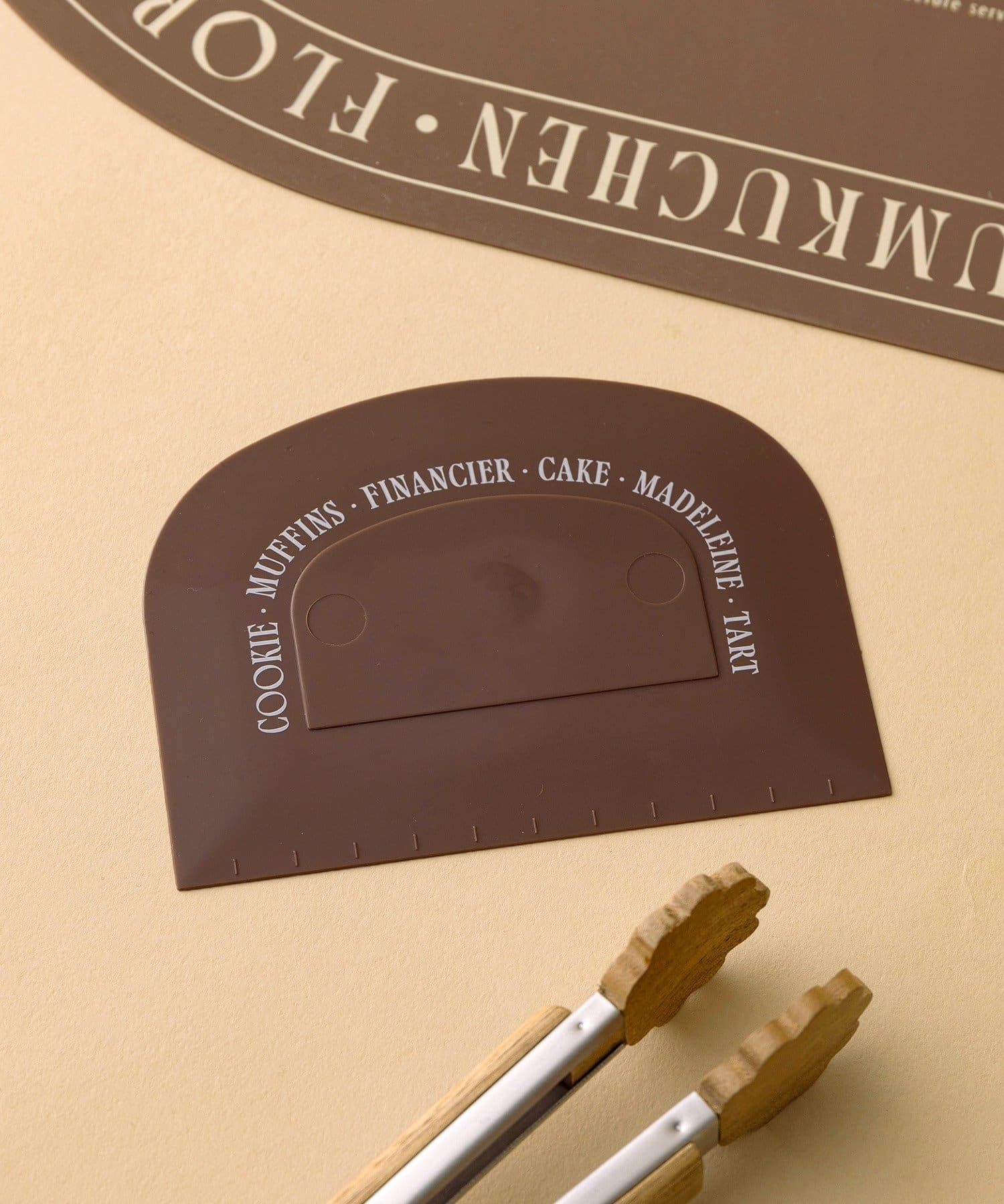 3COINS(スリーコインズ) スクレーパー／Valentine