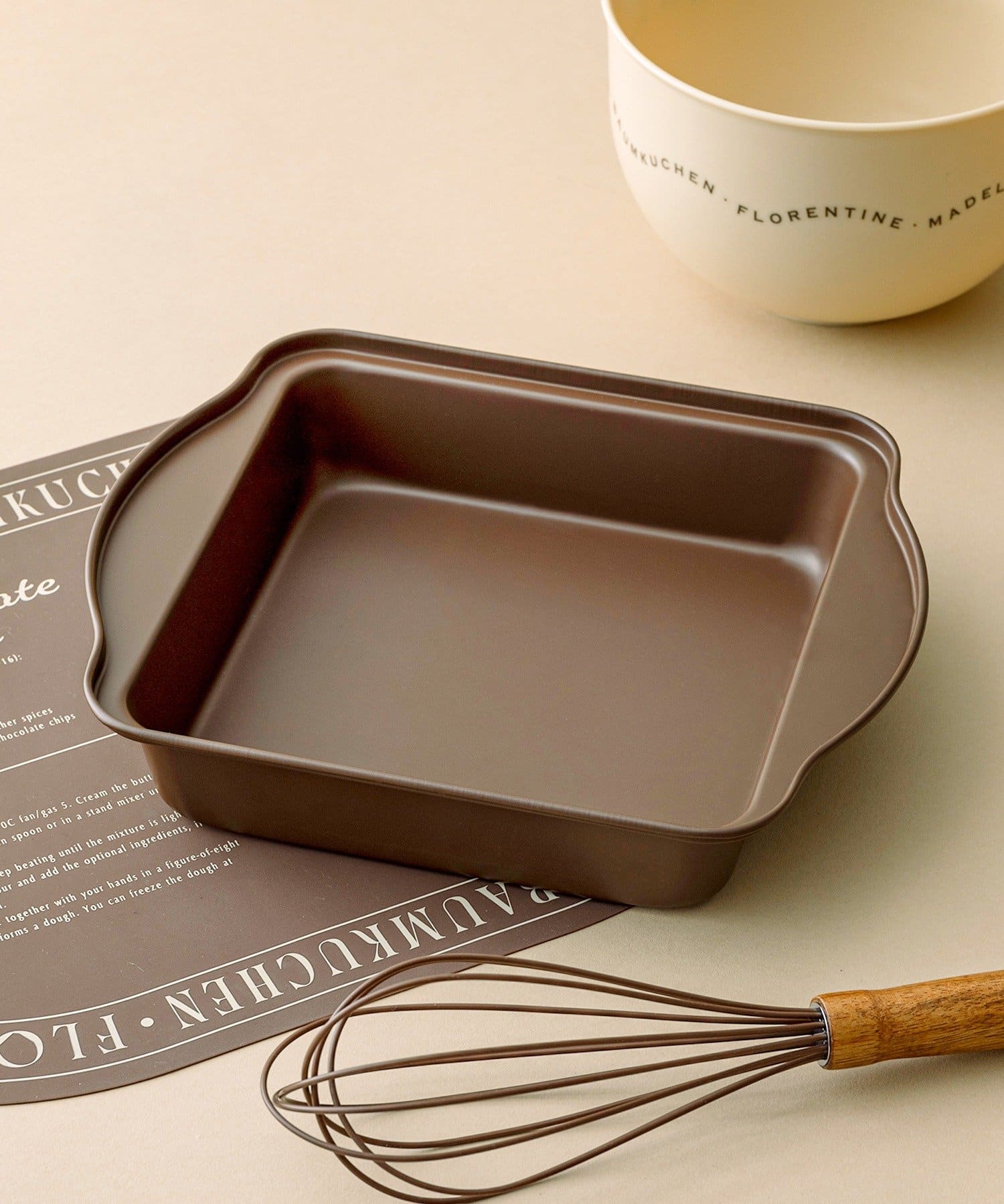 3COINS(スリーコインズ) スクエア型／Valentine