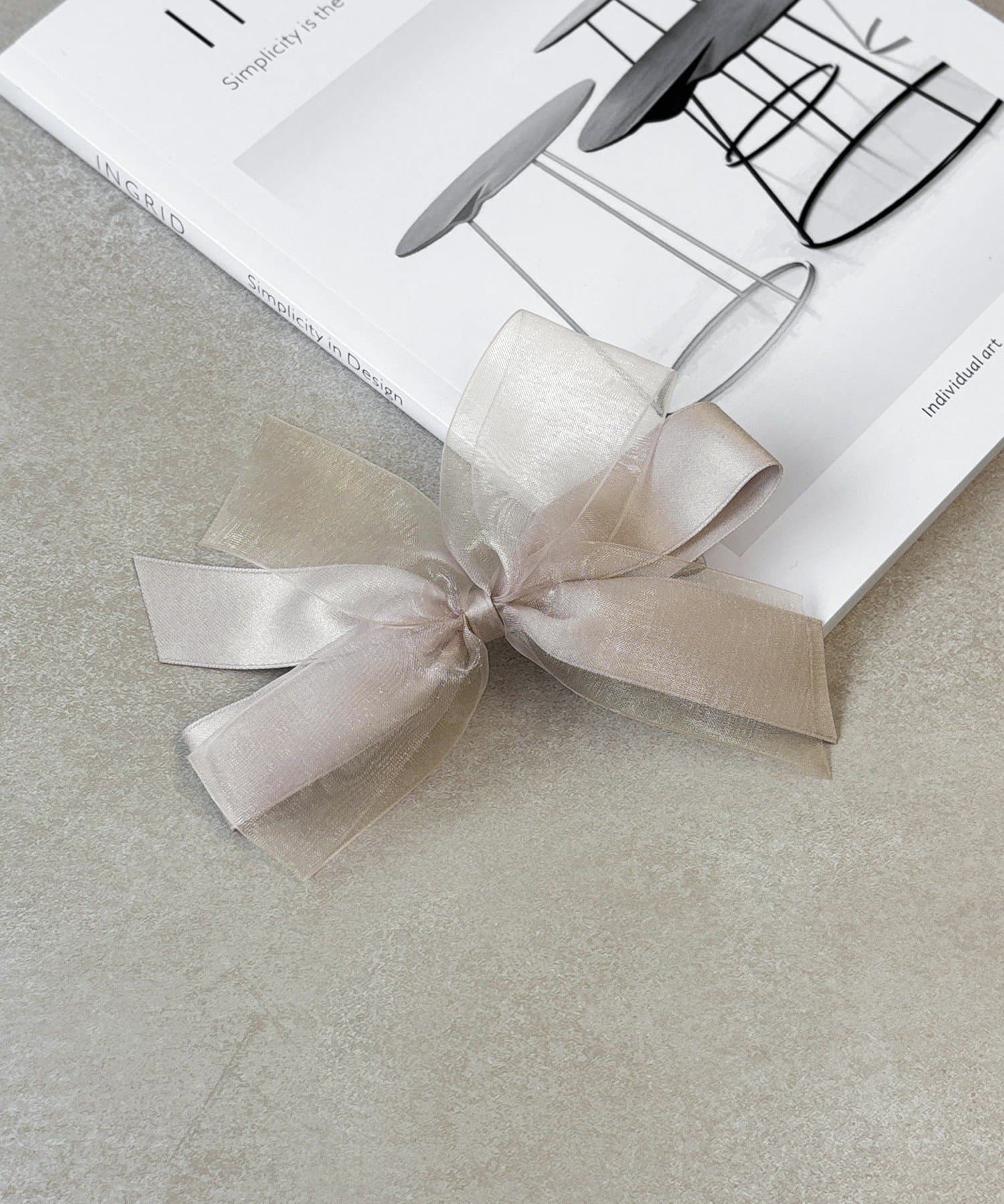 3COINS(スリーコインズ) サテンチュールリボンバレッタ