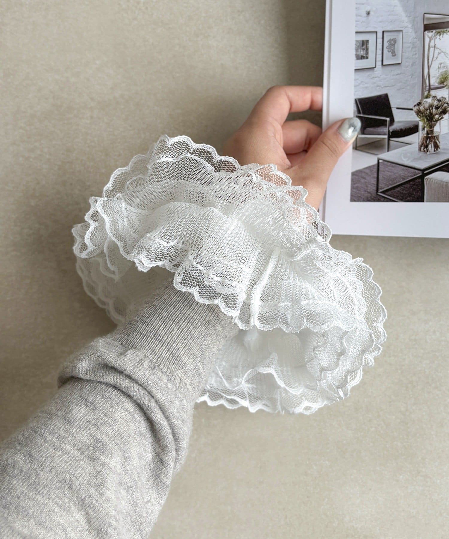 3COINS(スリーコインズ) レースビッグシュシュ