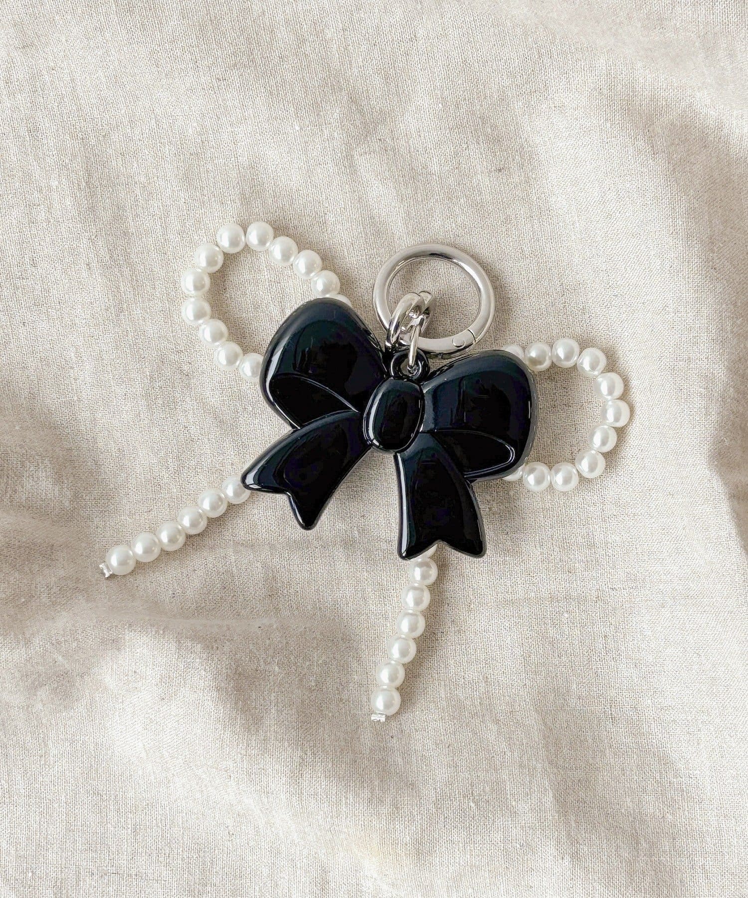 3COINS(スリーコインズ) ダブルリボンキーホルダー