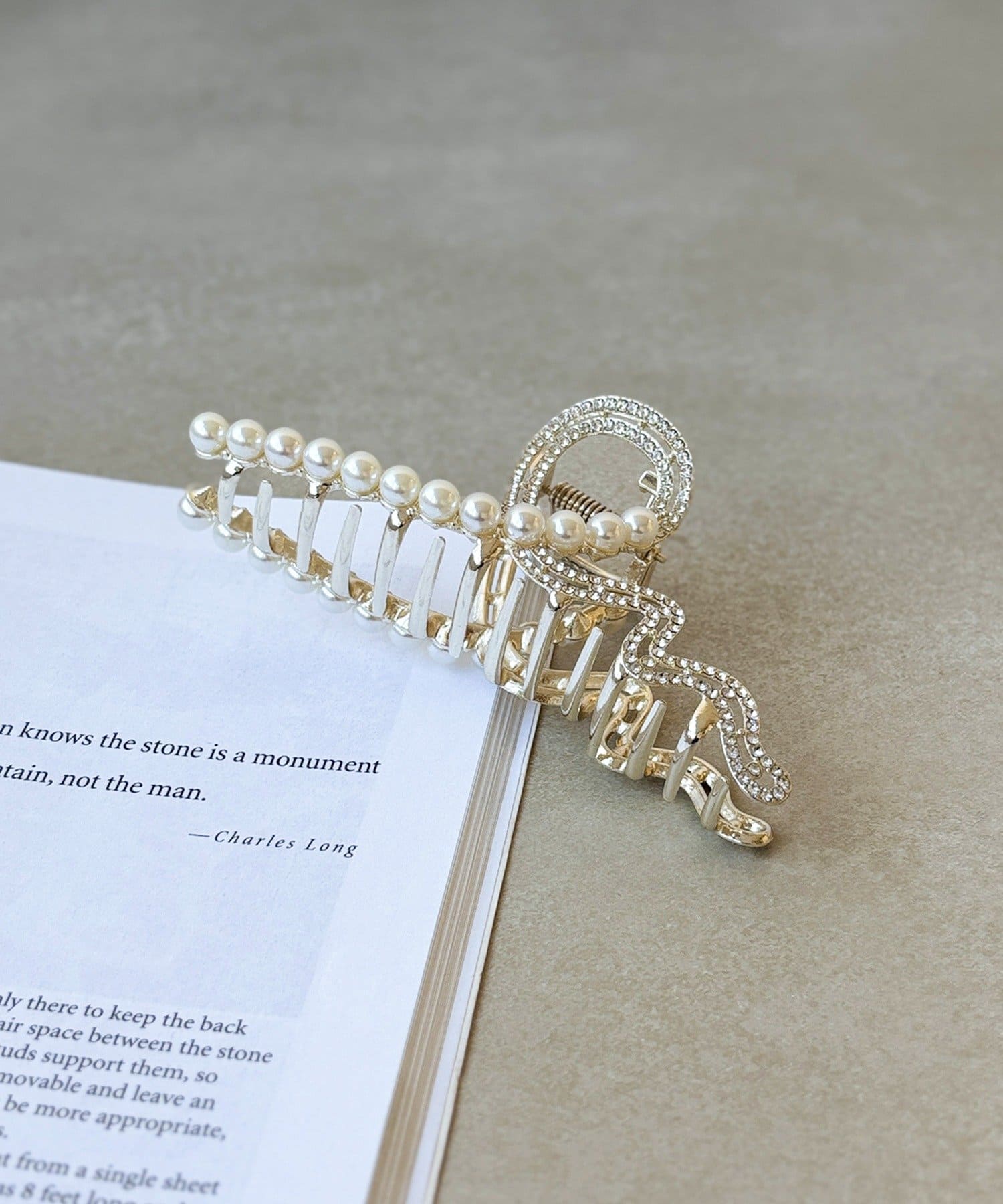 3COINS(スリーコインズ) パールキラキラバンス