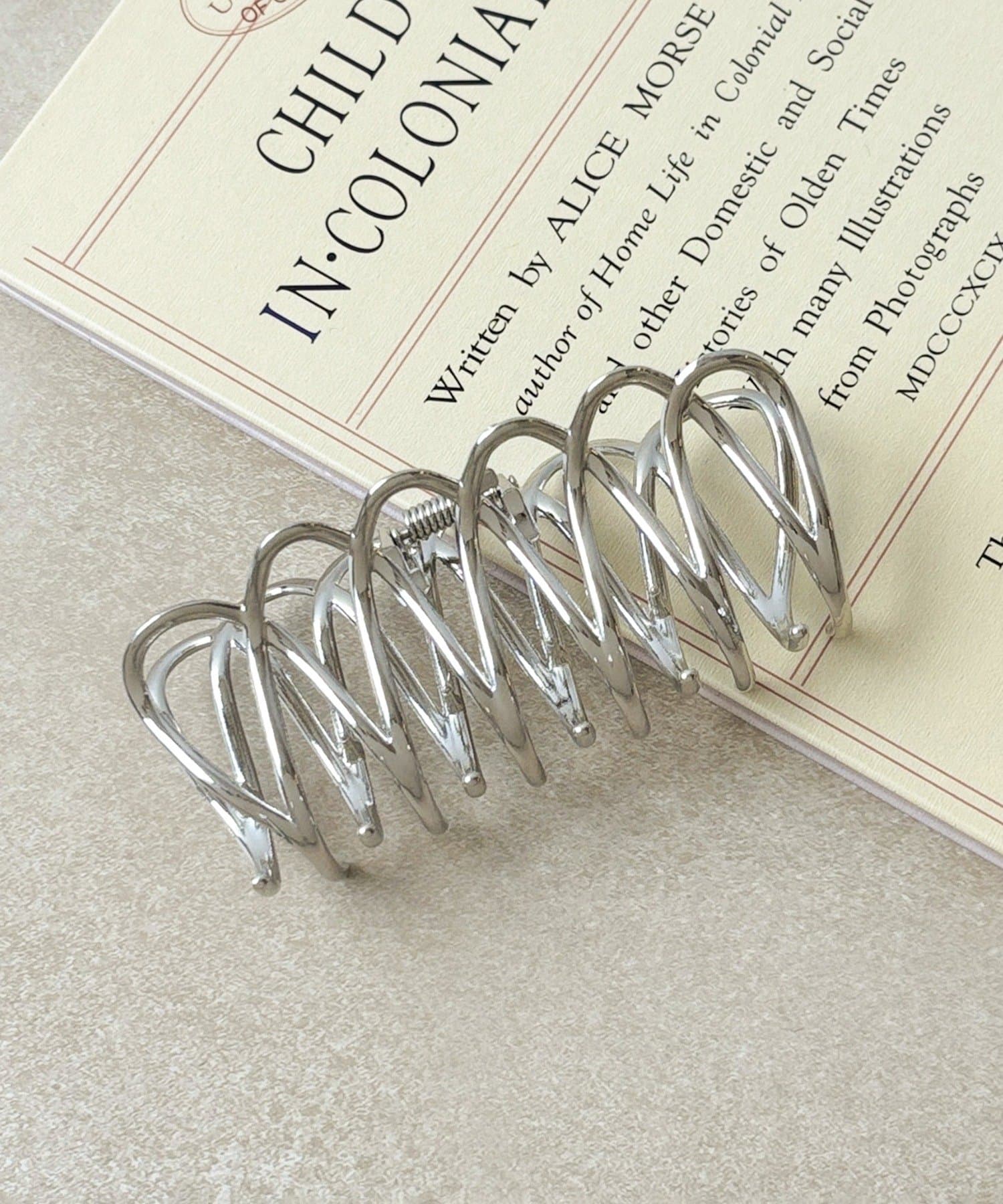 3COINS(スリーコインズ) メタルデザインバンス