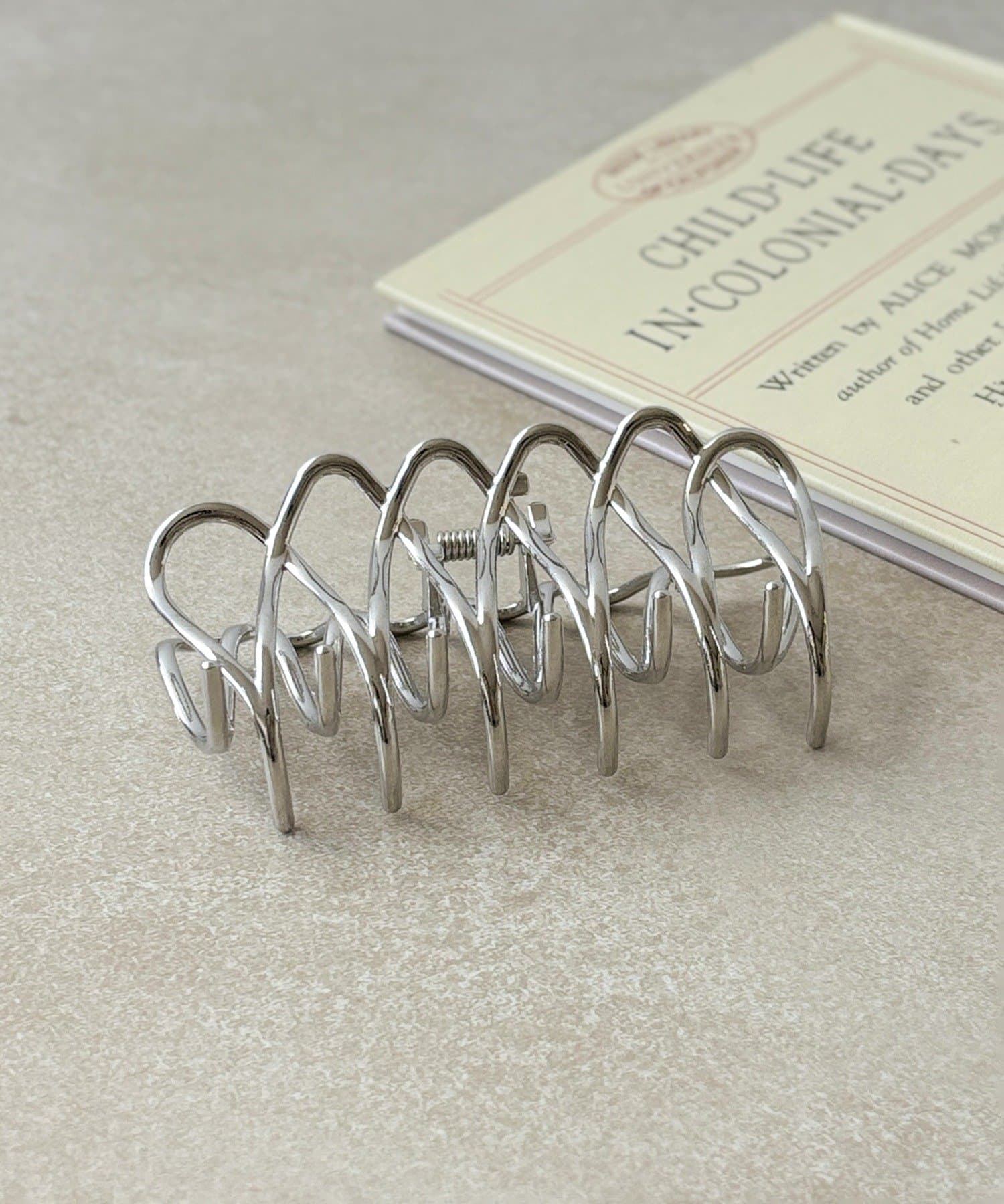 3COINS(スリーコインズ) メタルデザインバンス