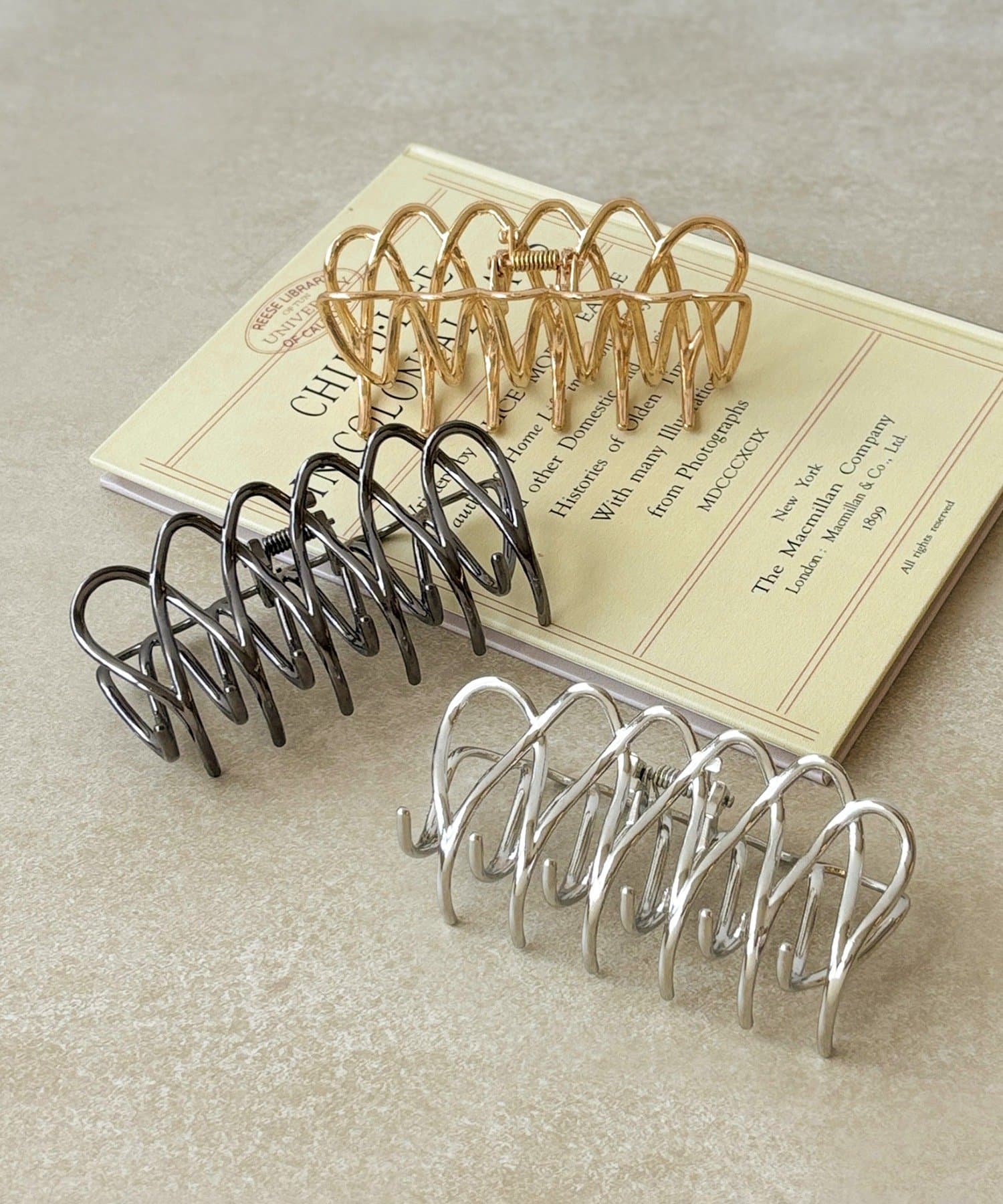 3COINS(スリーコインズ) メタルデザインバンス