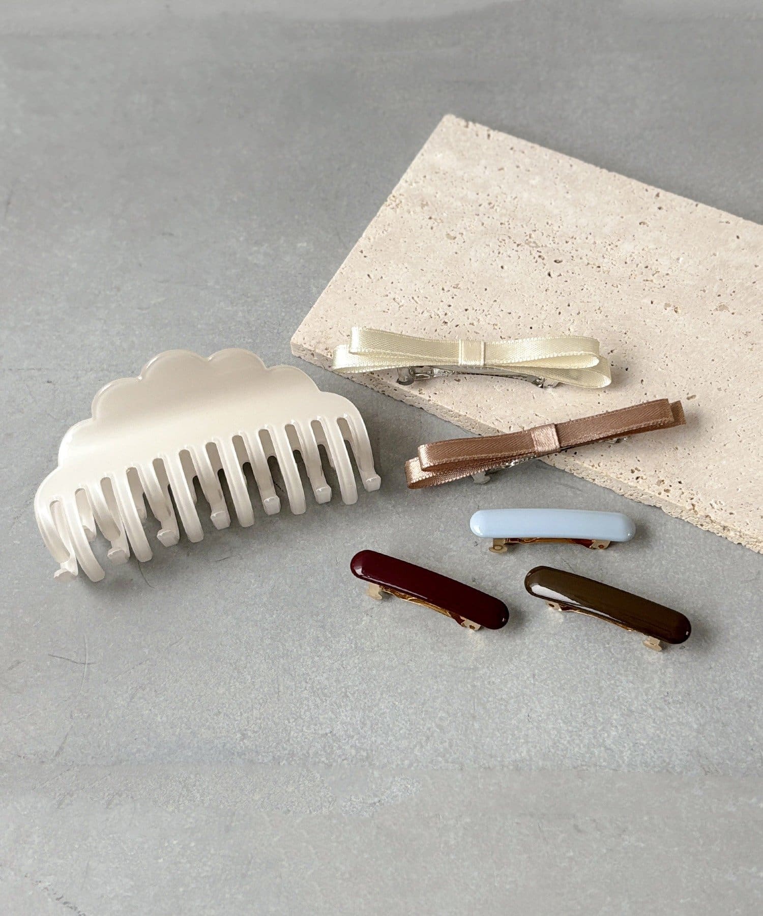 3COINS(スリーコインズ) サテンリボンミニバレッタ2個セット