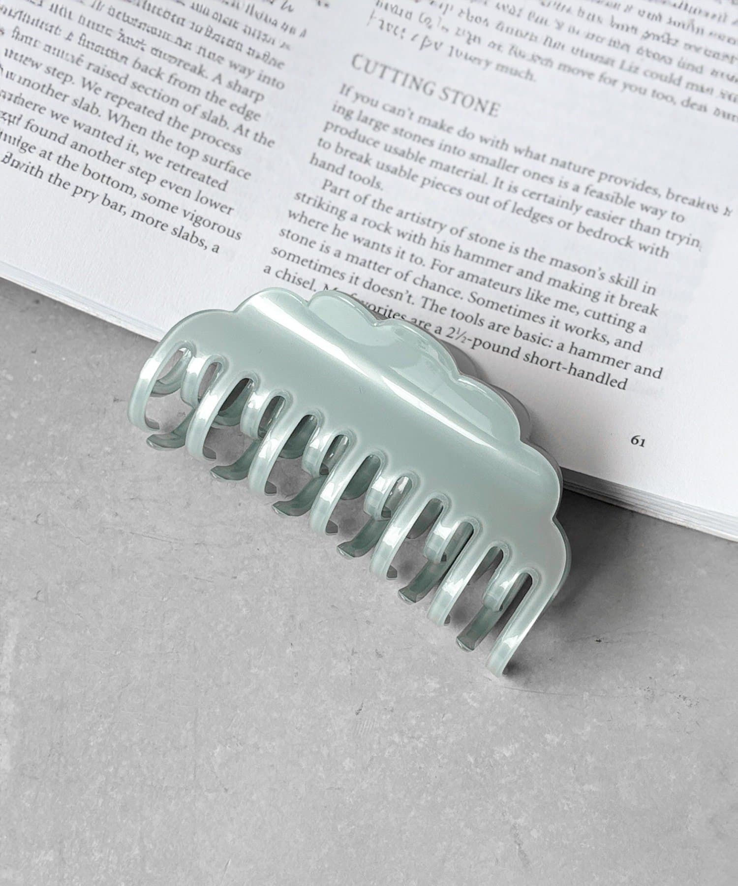 3COINS(スリーコインズ) ダブルコームスカラップカラーバンス