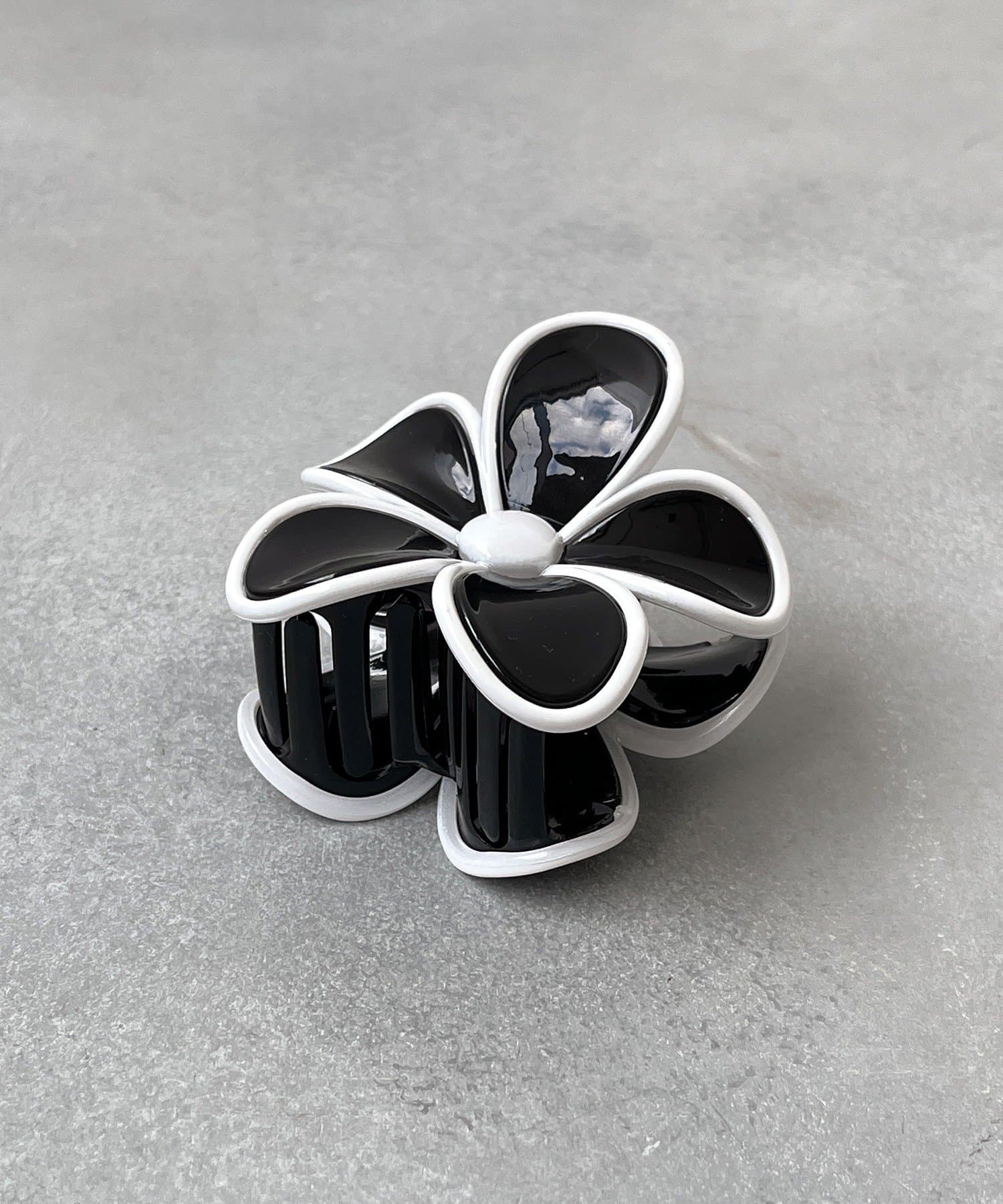 3COINS(スリーコインズ) バイカラーフラワーバンス