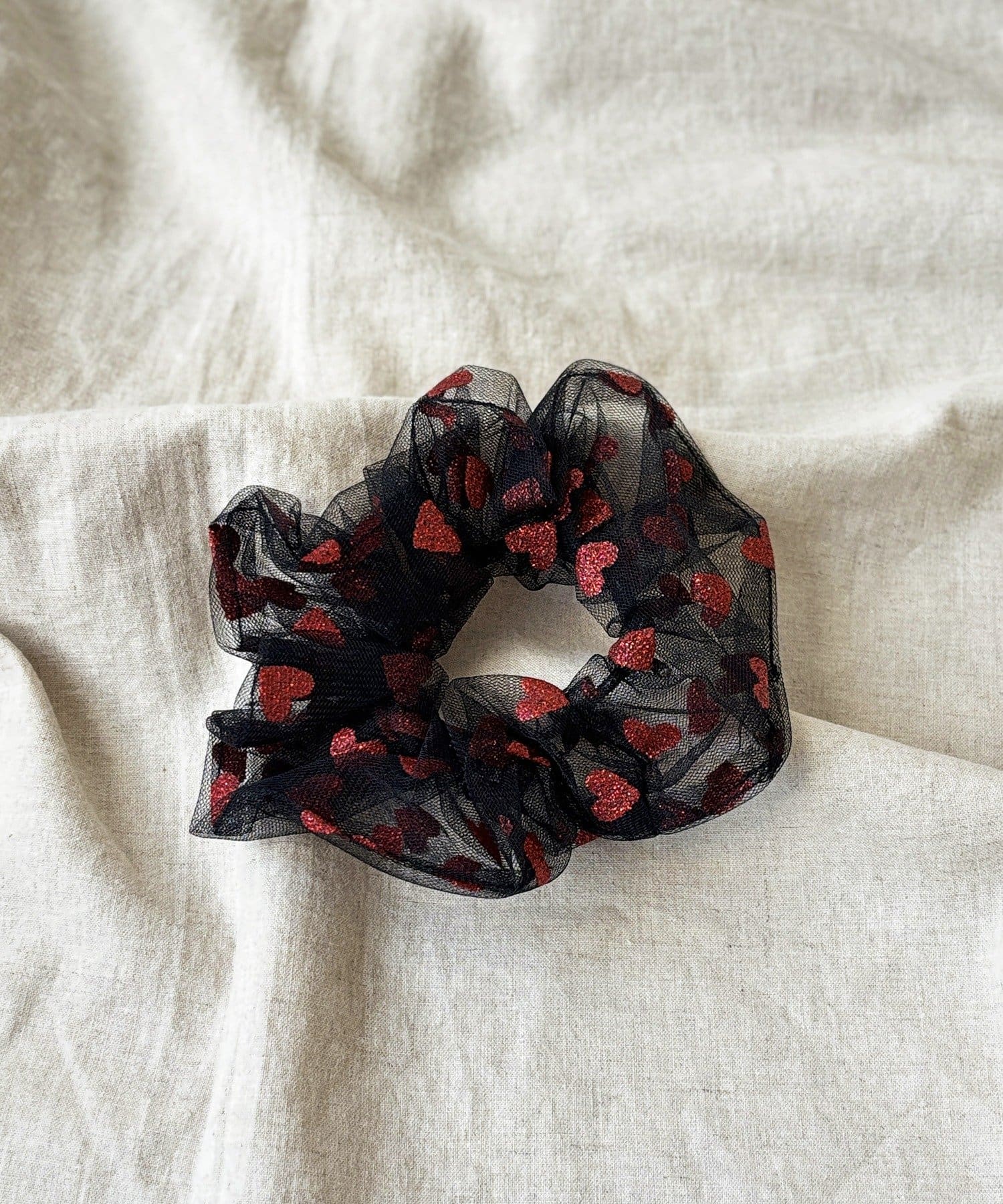 3COINS(スリーコインズ) ラメハートシュシュ／KIDS