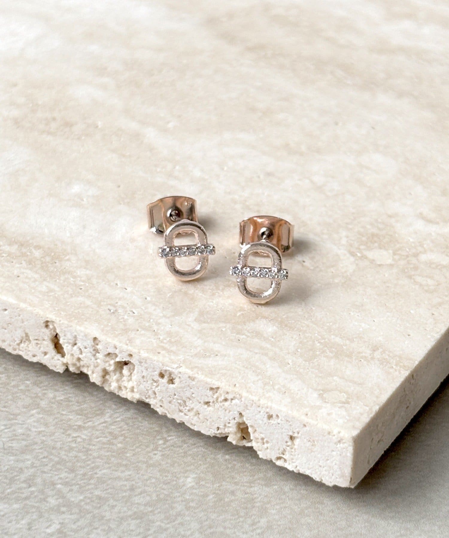 3COINS(スリーコインズ) センターラインラウンドピアス