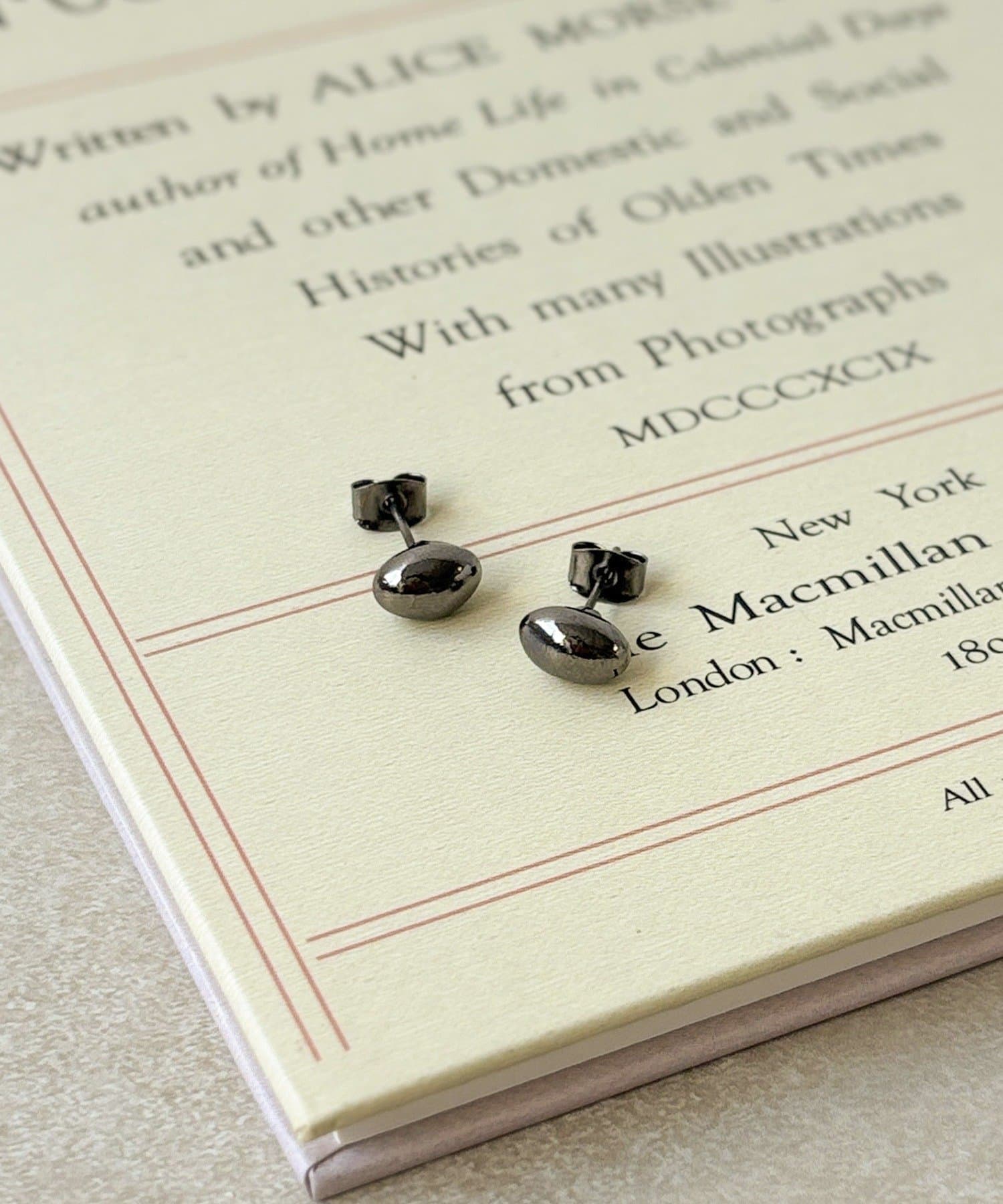 3COINS(スリーコインズ) フラットビーンメタルピアス