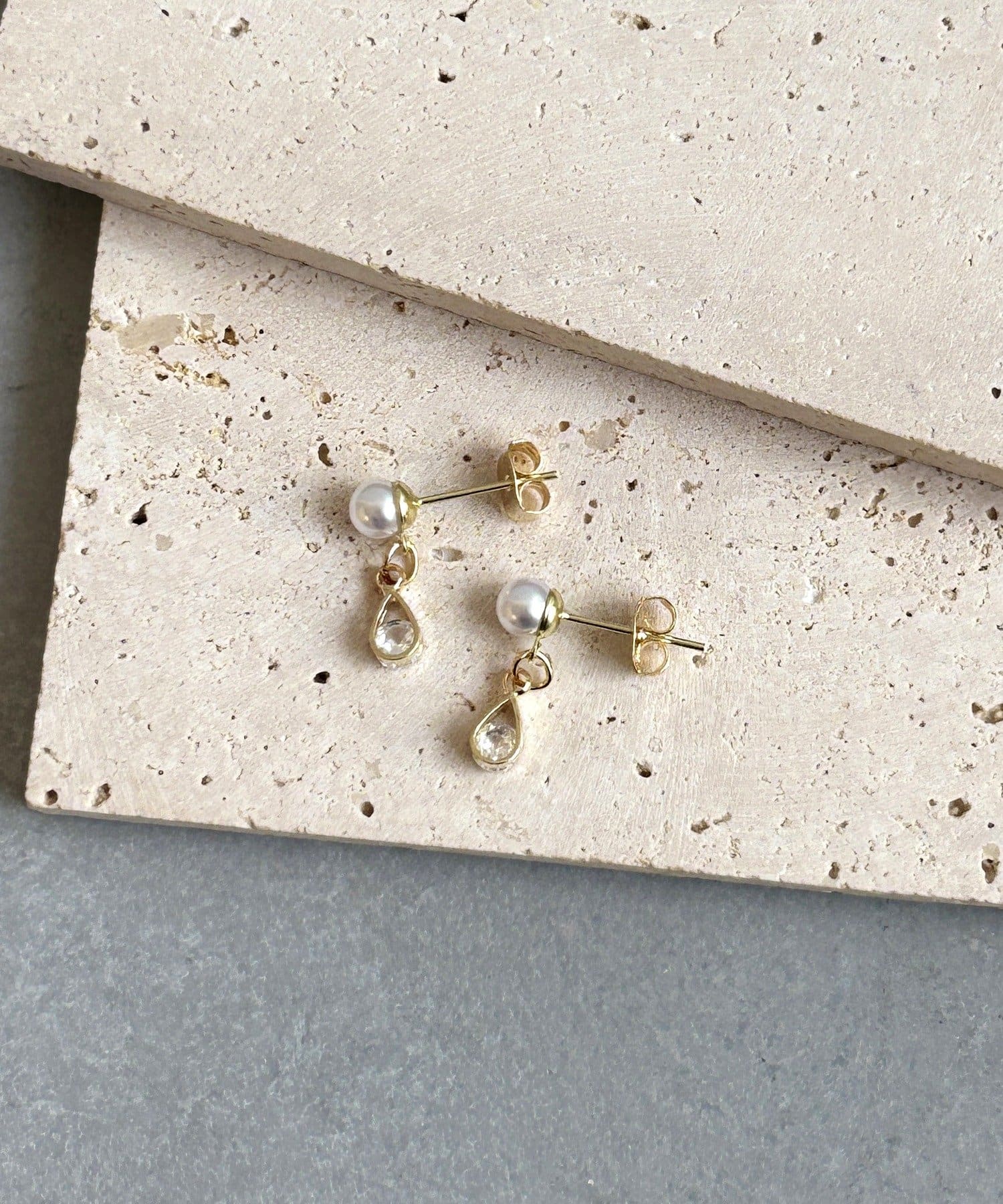 3COINS(スリーコインズ) パールドロップピアス