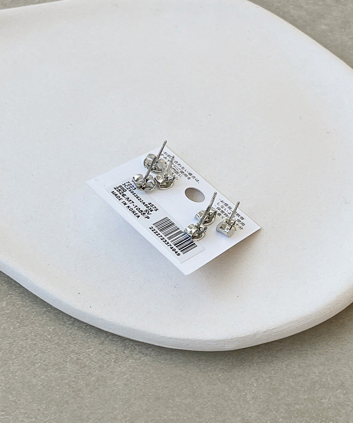 3COINS(スリーコインズ) パールリボンピアス6個セット