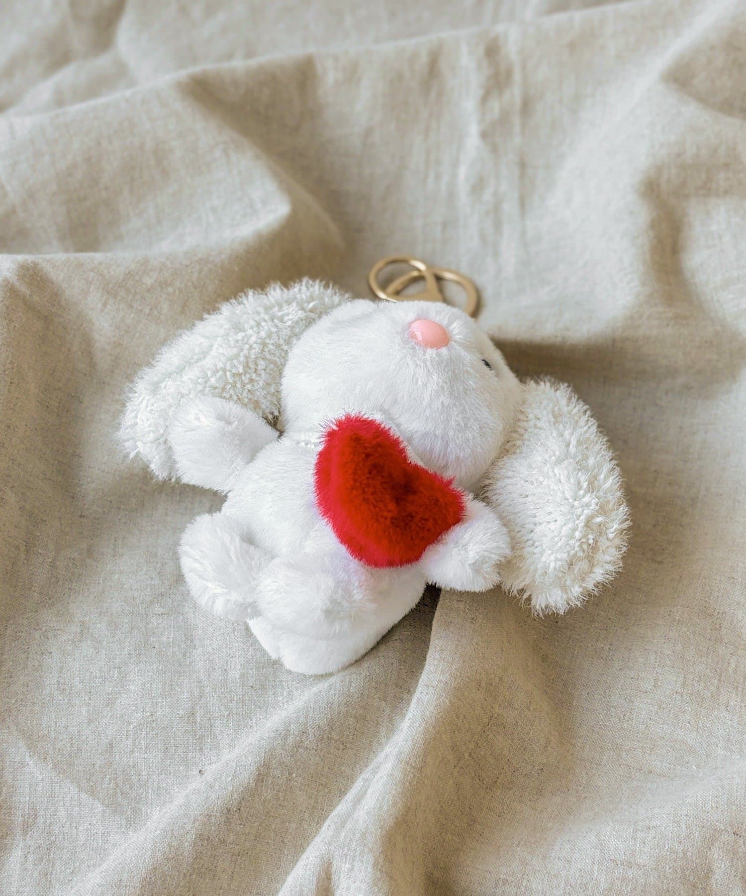 3COINS(スリーコインズ) ハートラビットキーホルダー