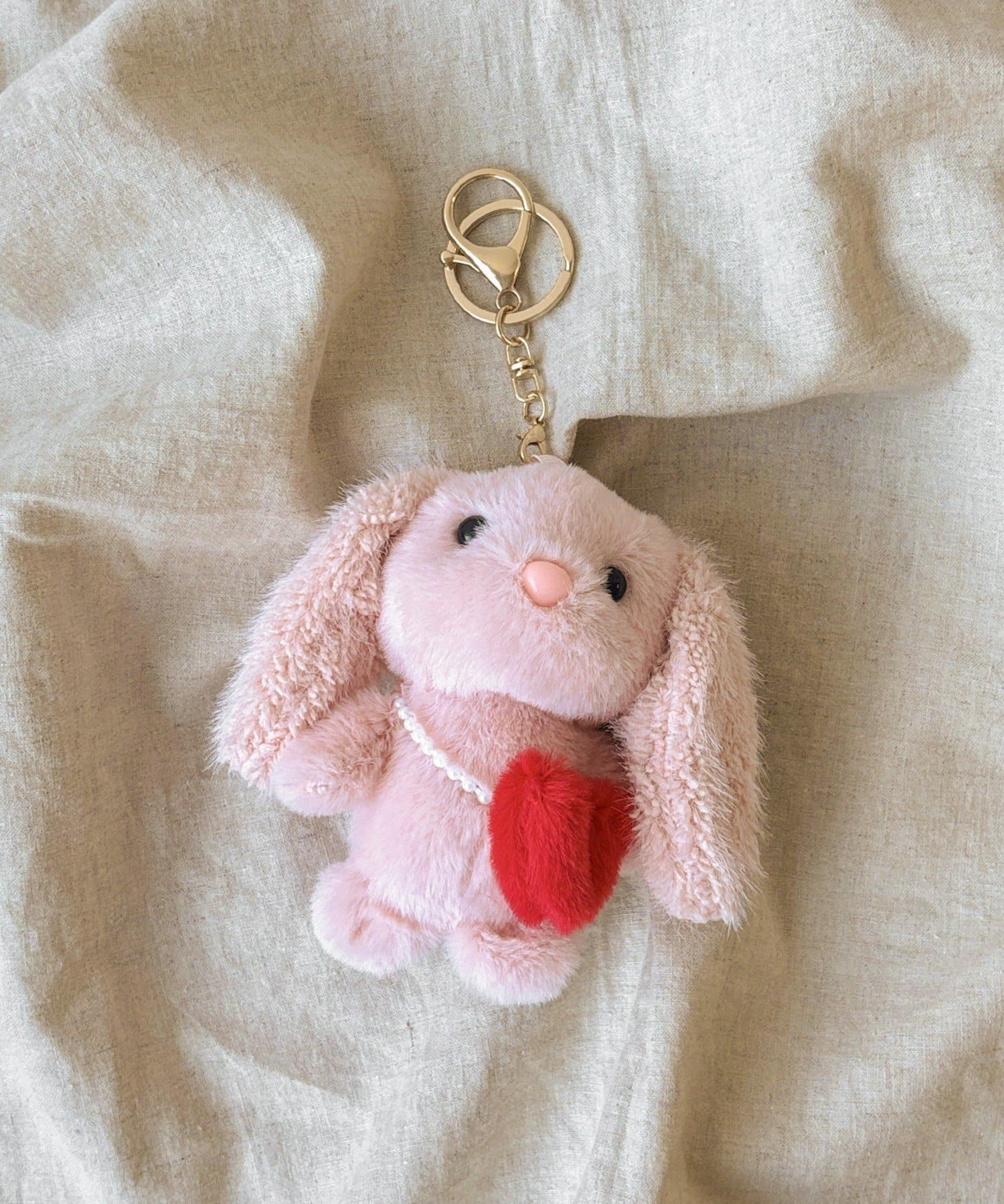 3COINS(スリーコインズ) ハートラビットキーホルダー