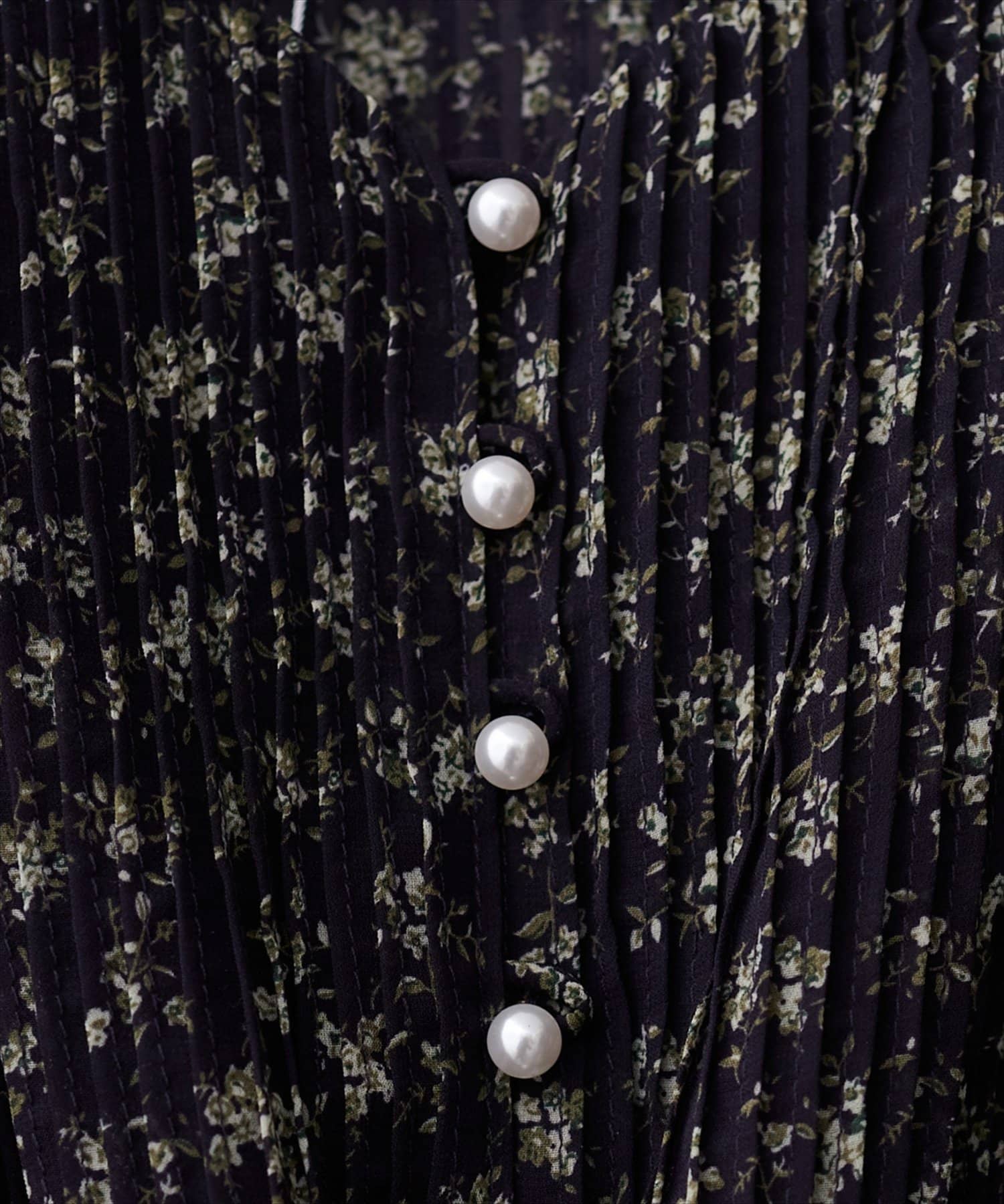 natural couture(ナチュラルクチュール) ピンタックプリーツお上品ワンピース