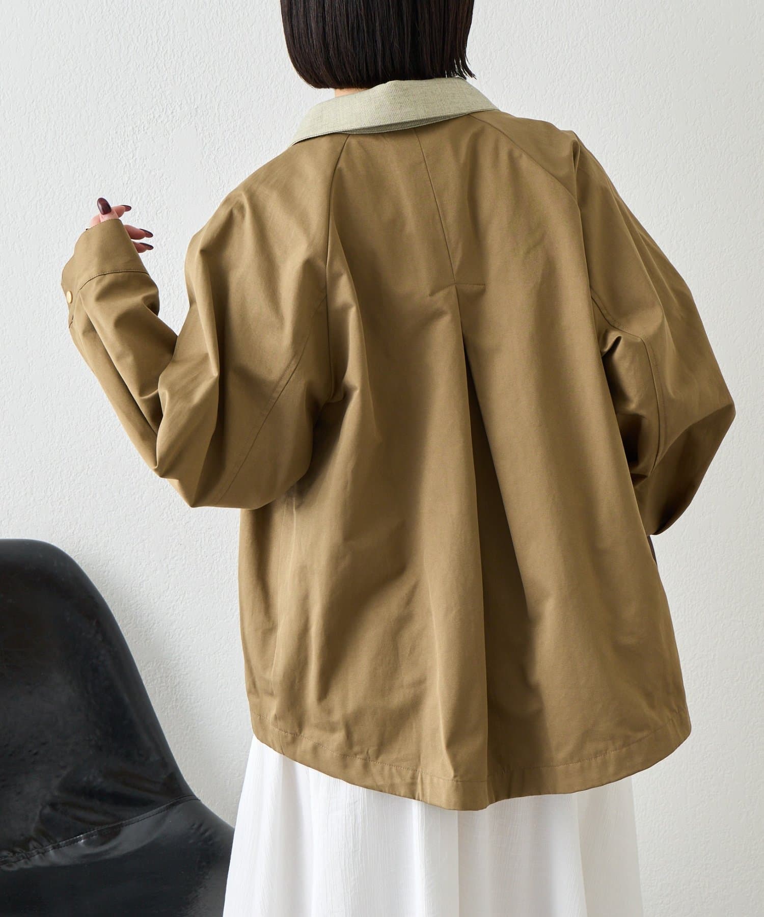 Jena　espace merveilleux(ジェナ　エスパスメルヴェイユ) 襟切替バックタックJK