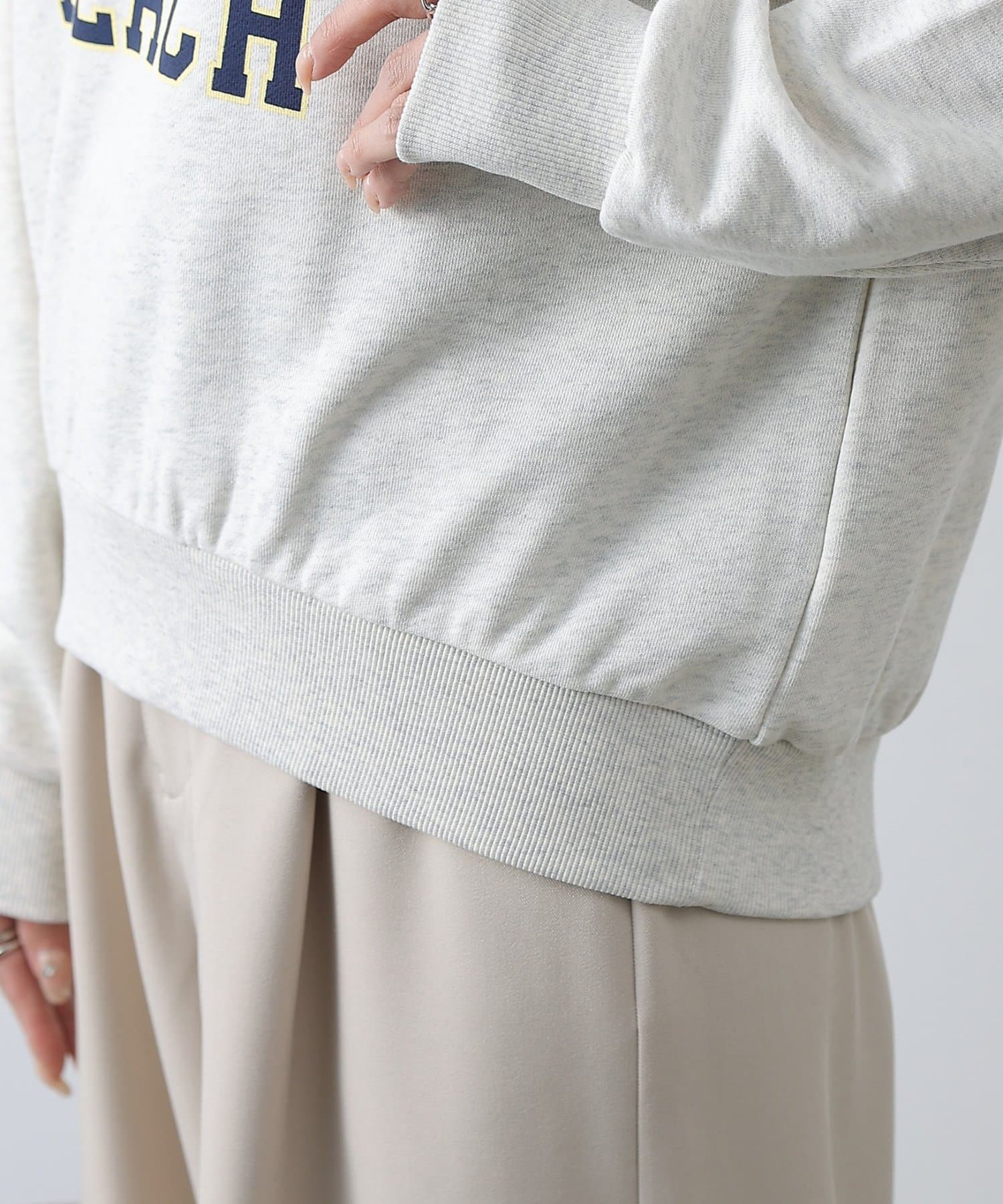 COLONY 2139(コロニー トゥーワンスリーナイン) VENICE裏毛プルオーバー